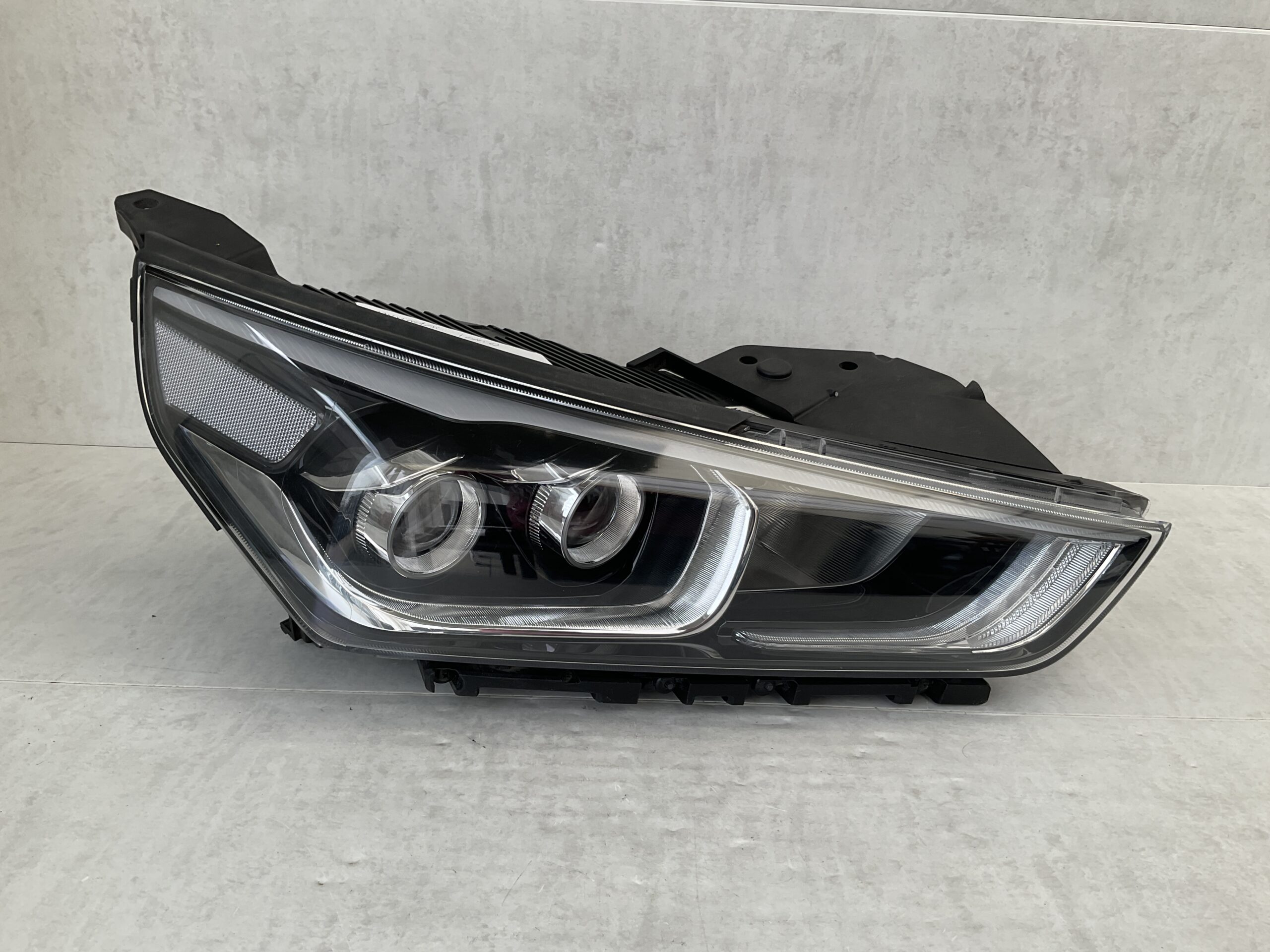 KOPLAMP HYUNDAI IONIQ 16-22 LED 92102-G7 RECHTS HY-4597
