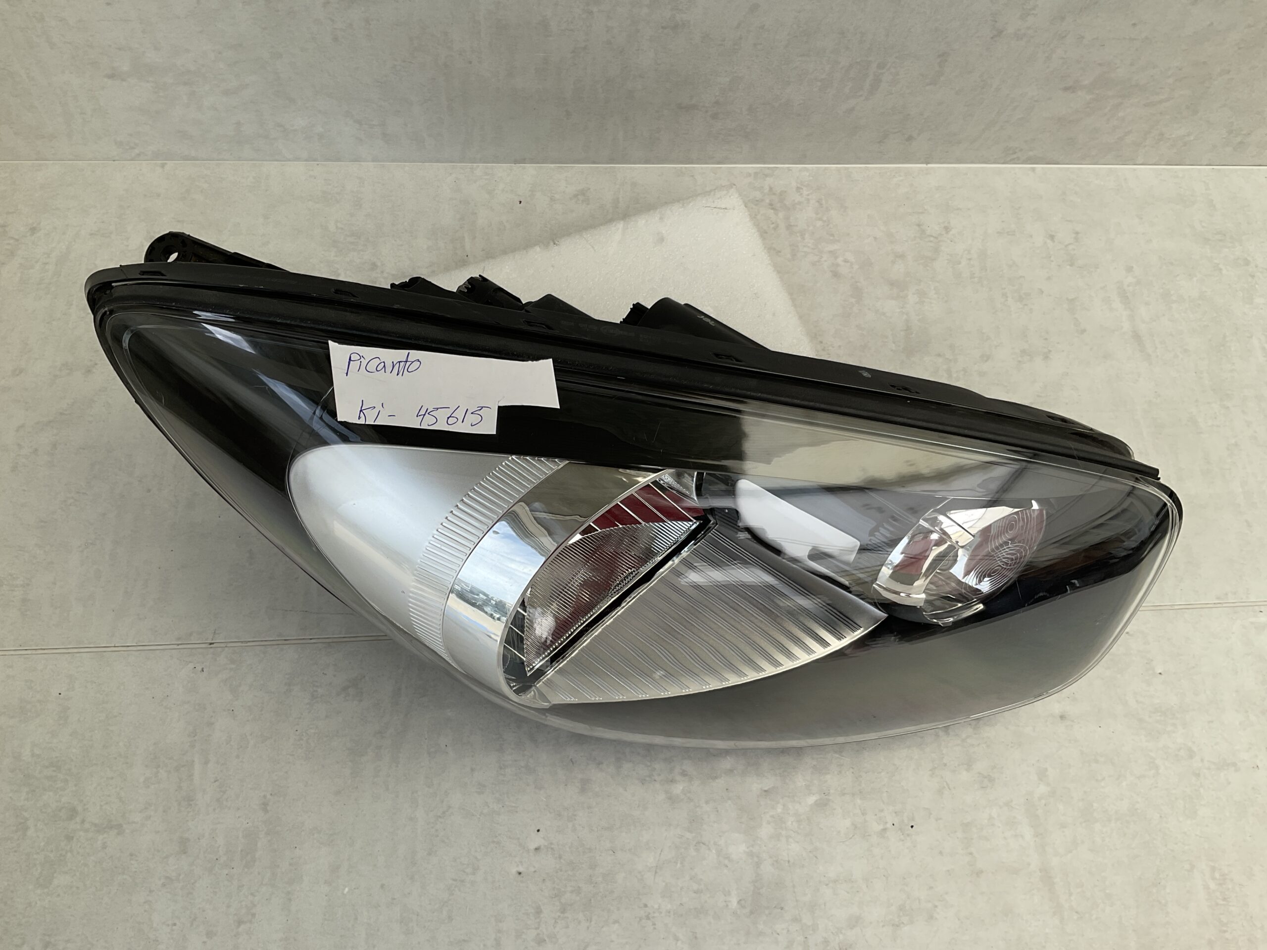 KOPLAMP KIA PICANTO HALOGEEN 11-17 RECHTS K-45615
