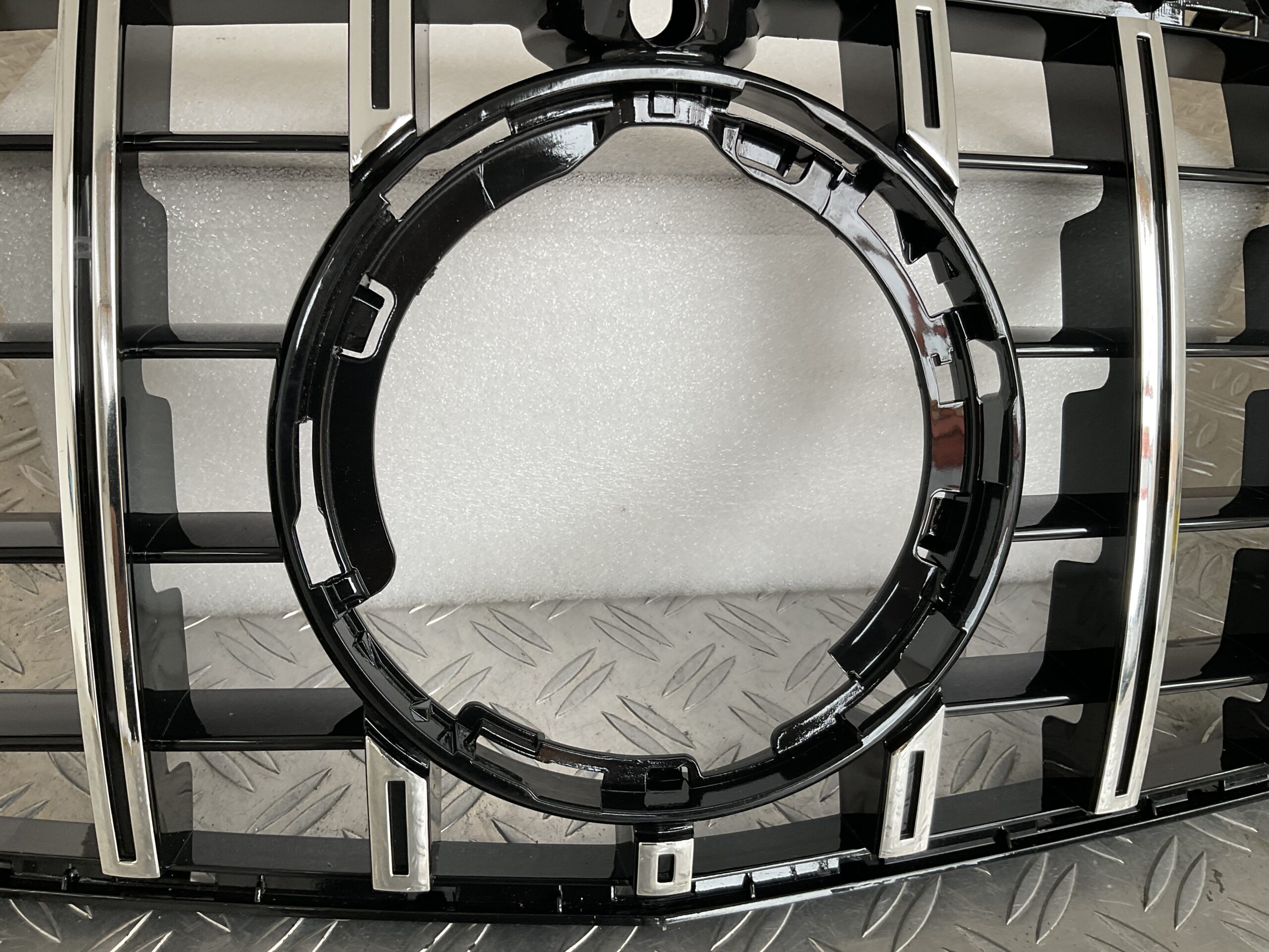 Grill Mercedes C Klasse W205 Facelift 17-21 Panamericana GT Camera Chrome Grille W205-FL