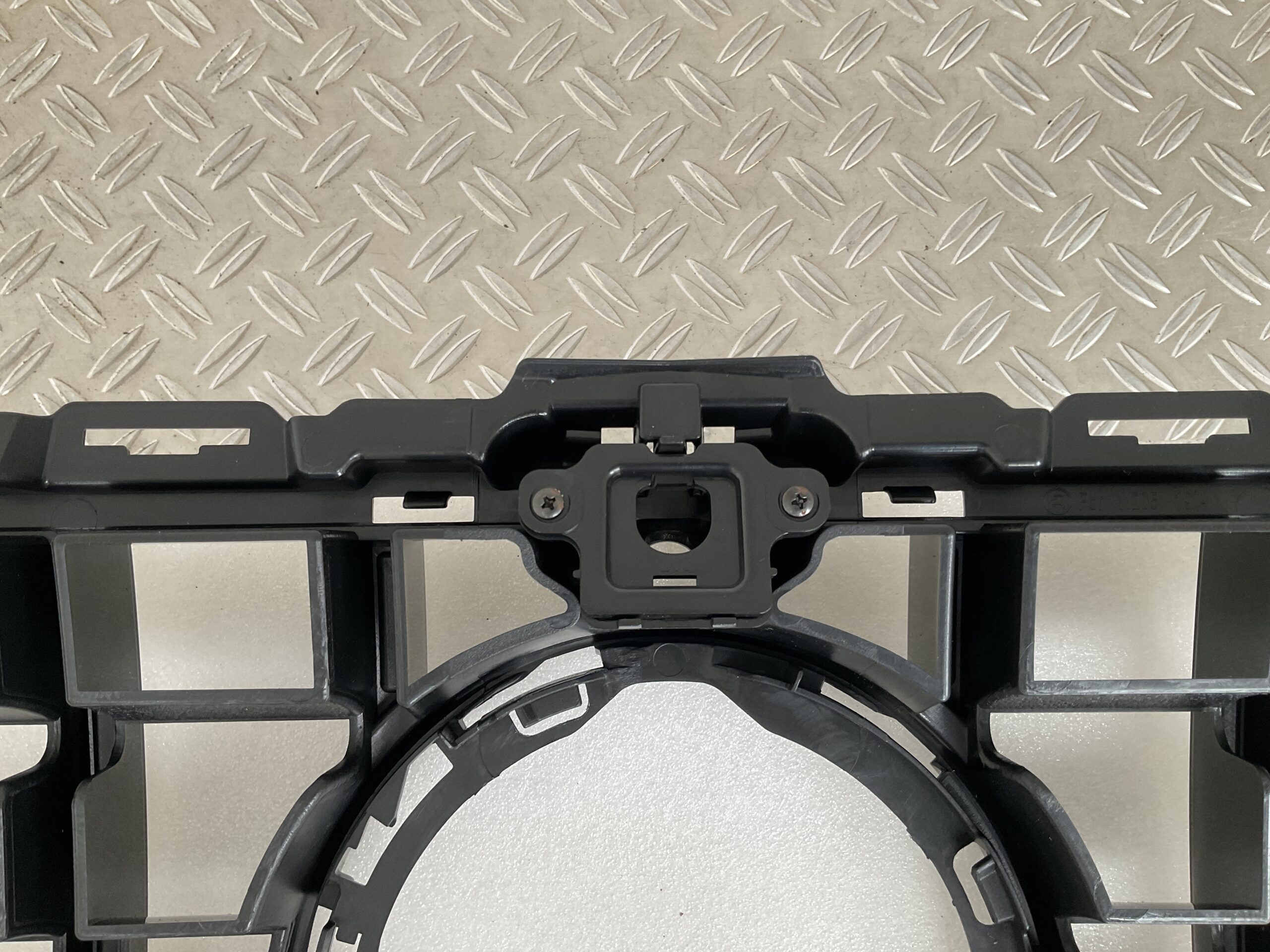 Grill Mercedes C Klasse W205 Facelift 17-21 Panamericana GT Camera Chrome Grille W205-FL