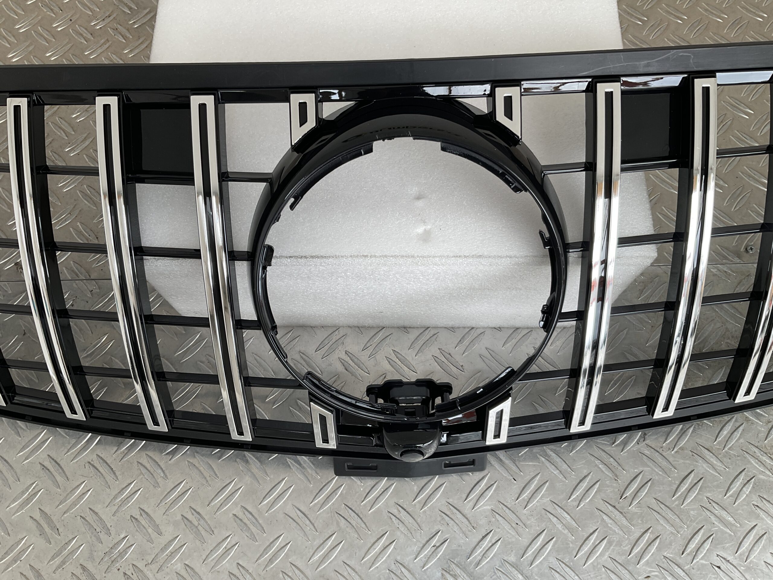 Grill Mercedes GLE W292 16-20 GT Panamericana Grille Camera Chrome W292-C