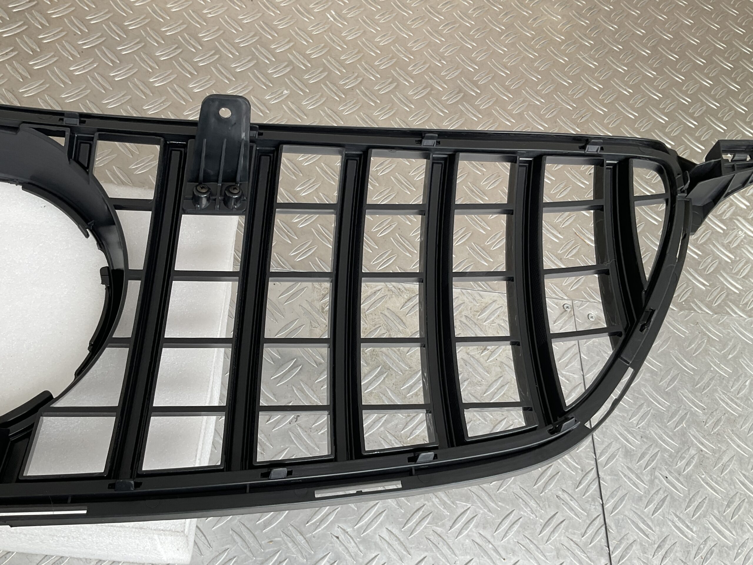 Grill GT Panamericana Mercedes GLE W292 16-20 Grille Camera Chrome W292-C