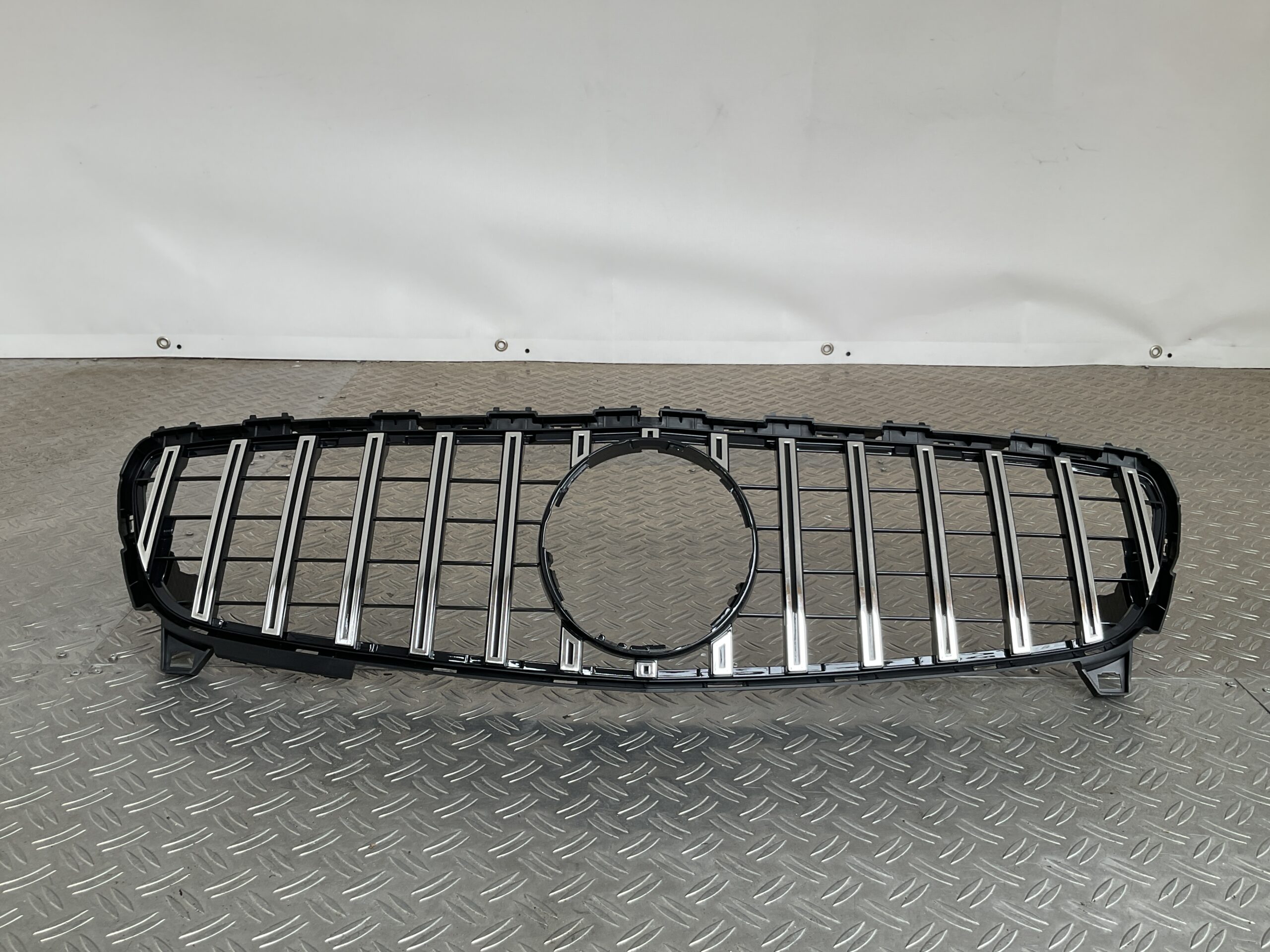 Grill Mercedes A Klasse W176 Facelift 16-19 GT Panamericana Grille Chrome W176-FL