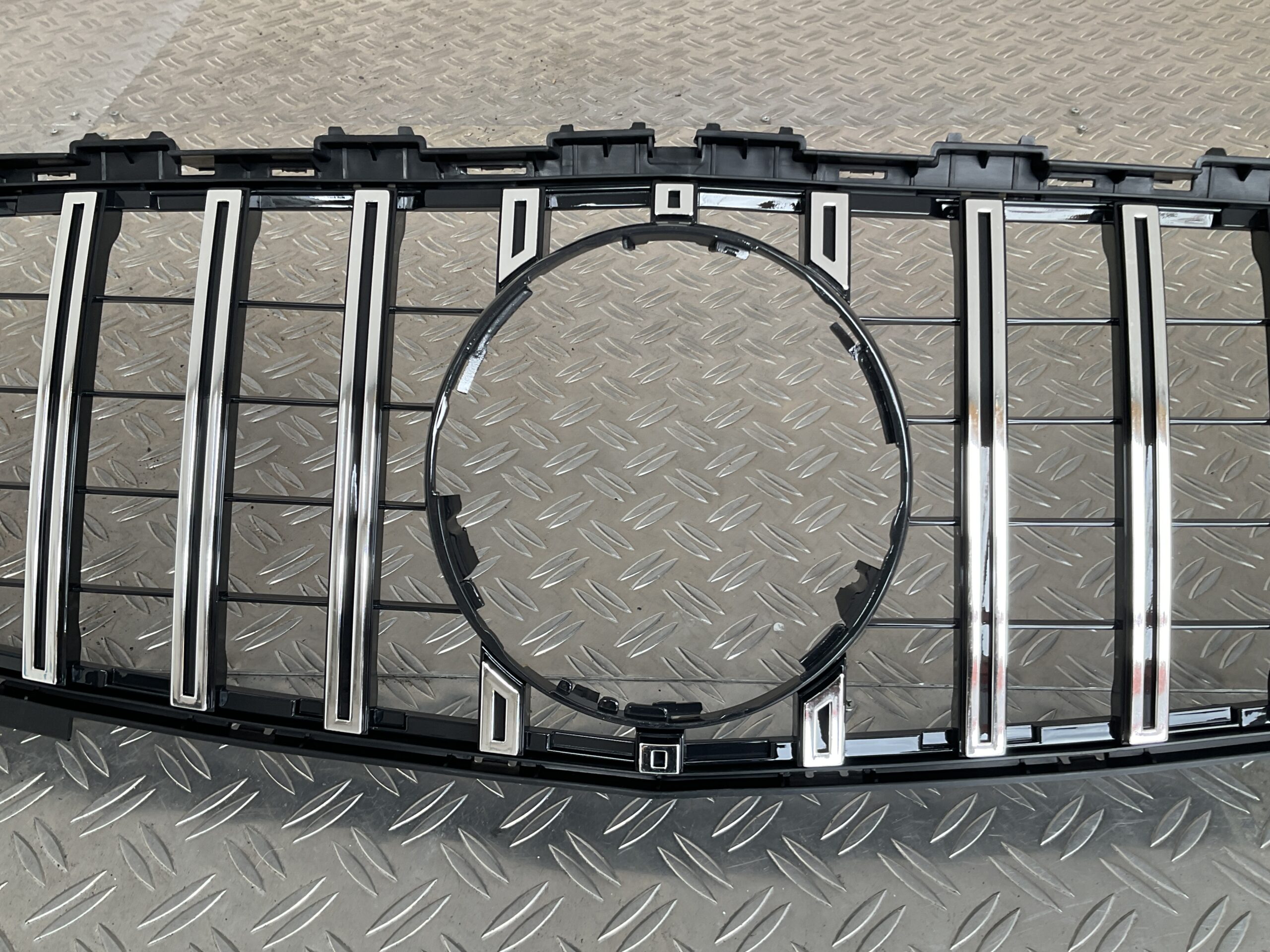 Grill GT Panamericana Mercedes A Klasse W176 Facelift 16-19 Grille Chrome W176-FL