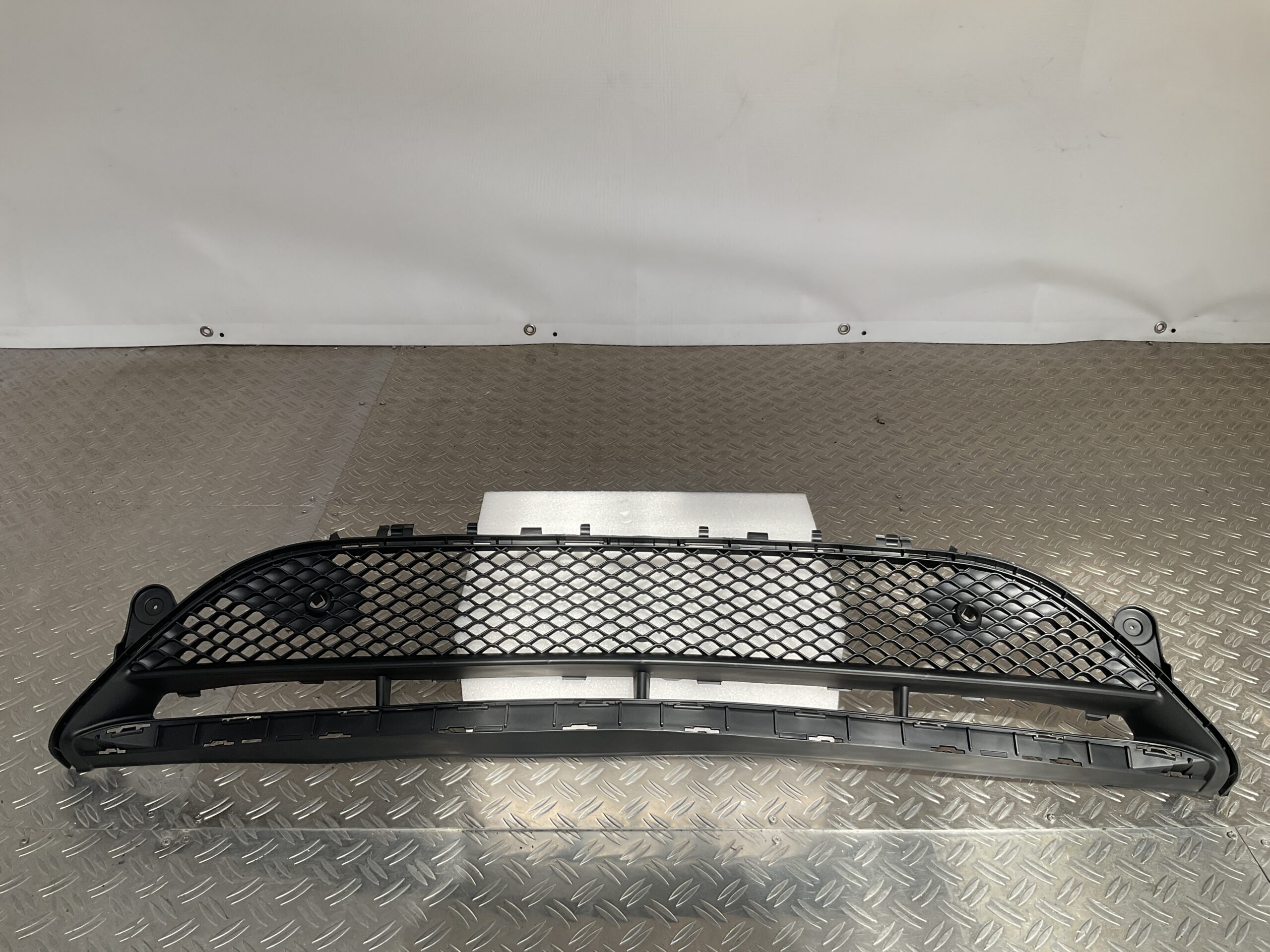 Grill Mercedes E Klasse W213 AMG 14-18 A2138856900 Bumper Grill