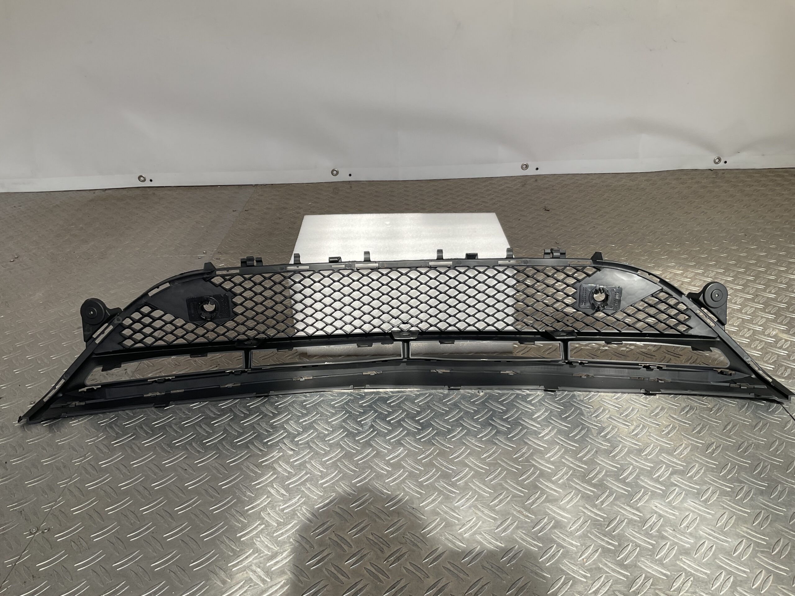 Grill Mercedes E Klasse W213 AMG 14-18 A2138856900 Bumper Grill