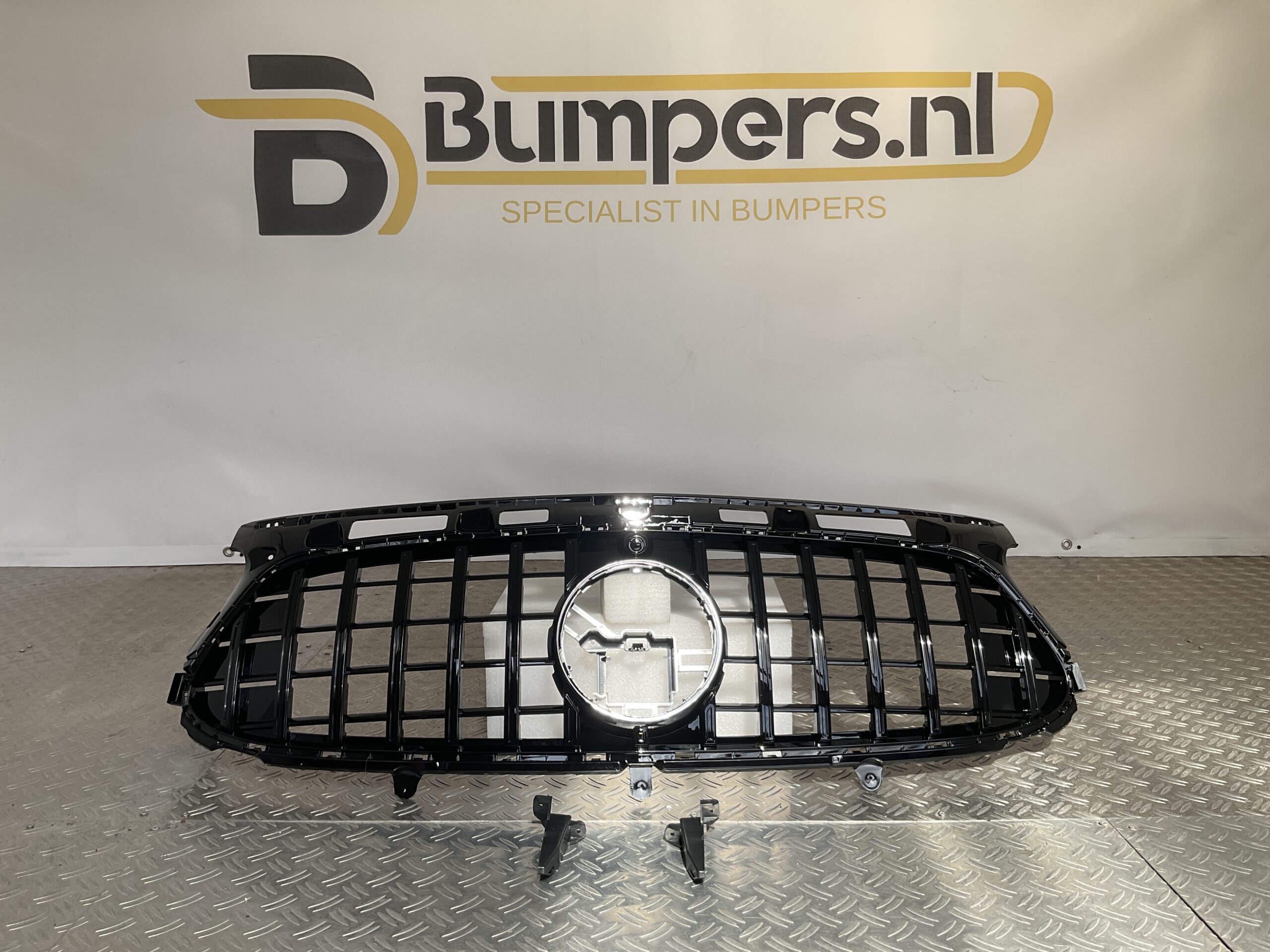 Grill Mercedes GLA Klasse H247 GT Panamericana Grille Camera Zwart H247-B