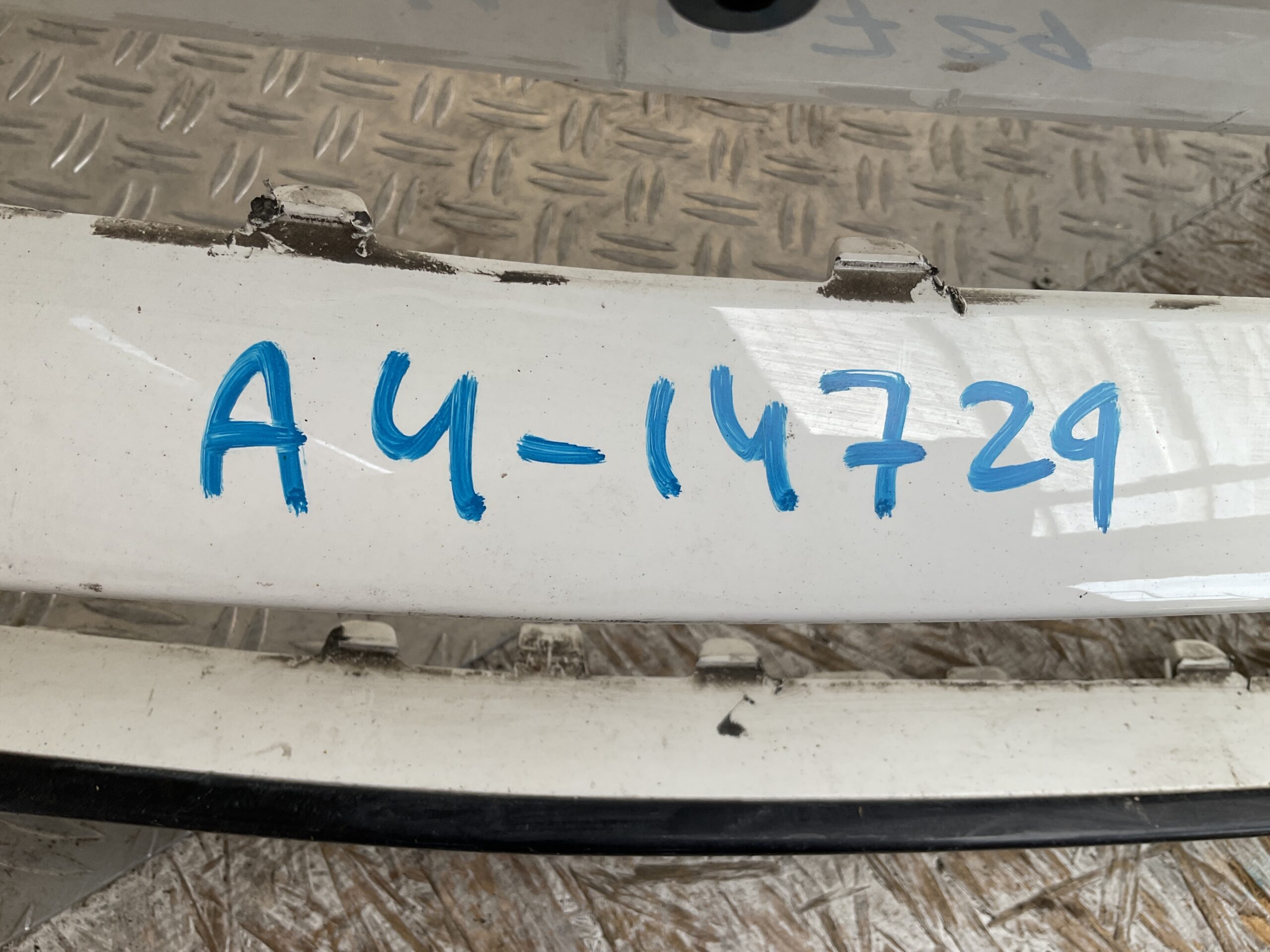 Bumper Mercedes C Klasse W206 AMG 22-25 pdc A2068858401 Voorbumper 1-A4-14729z