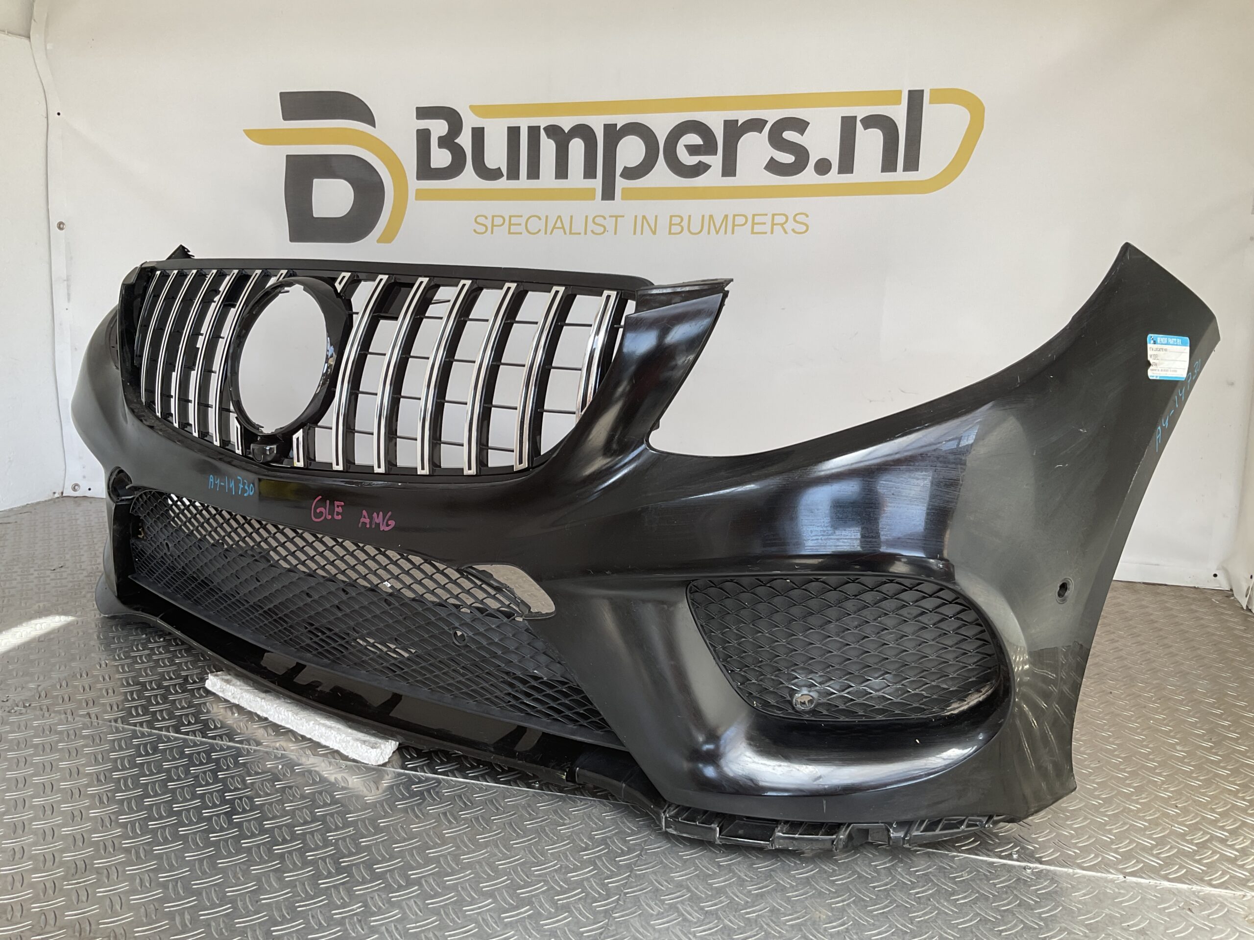 Bumper Mercedes GLE W166 SUV AMG 15-19 6xpdc A1668851538 Voorbumper 1-A4-14730z