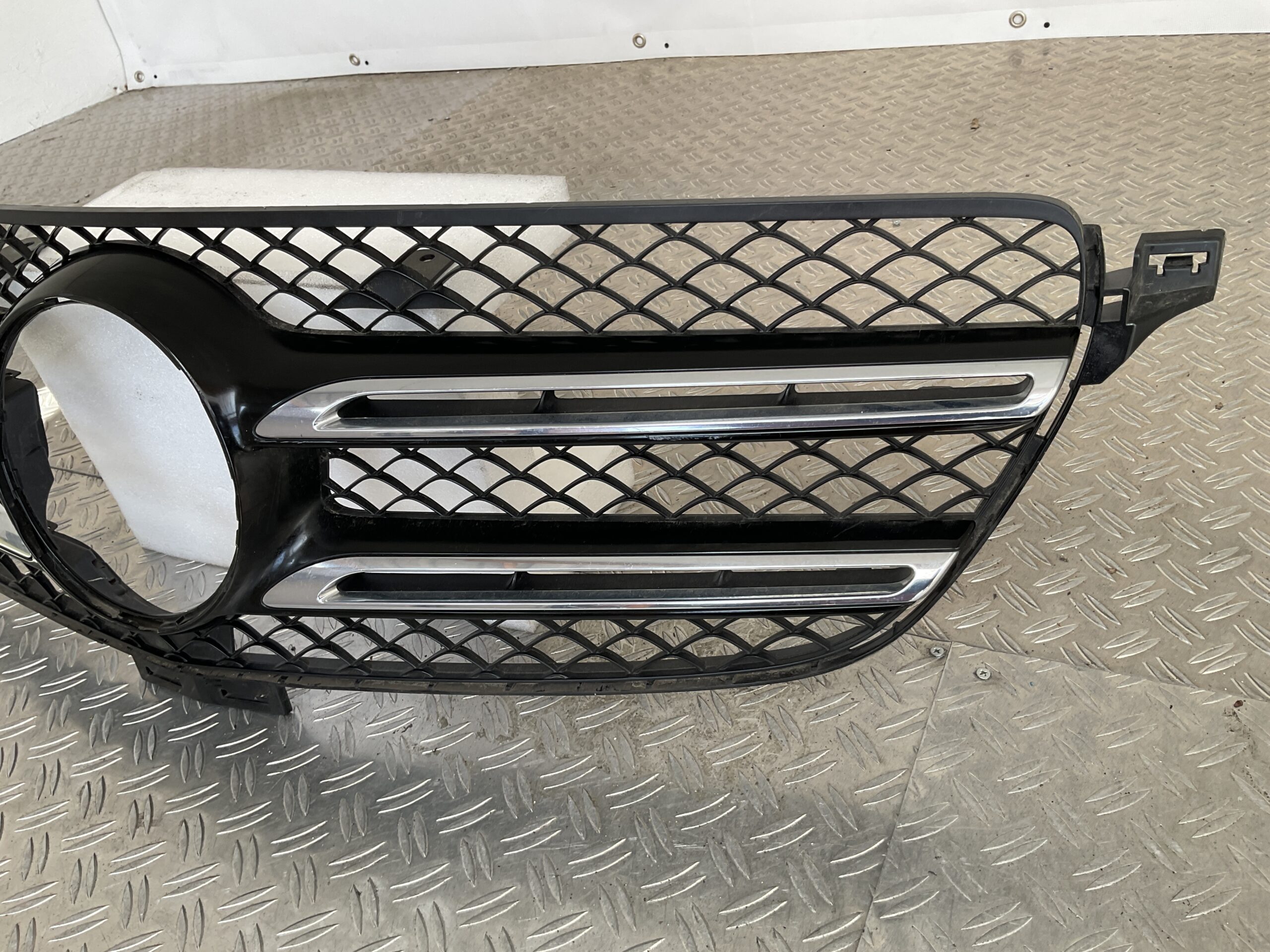 Grill Mercedes GLE W166 AMG 16-19 A1668880260 Bumper Grille MB-1134