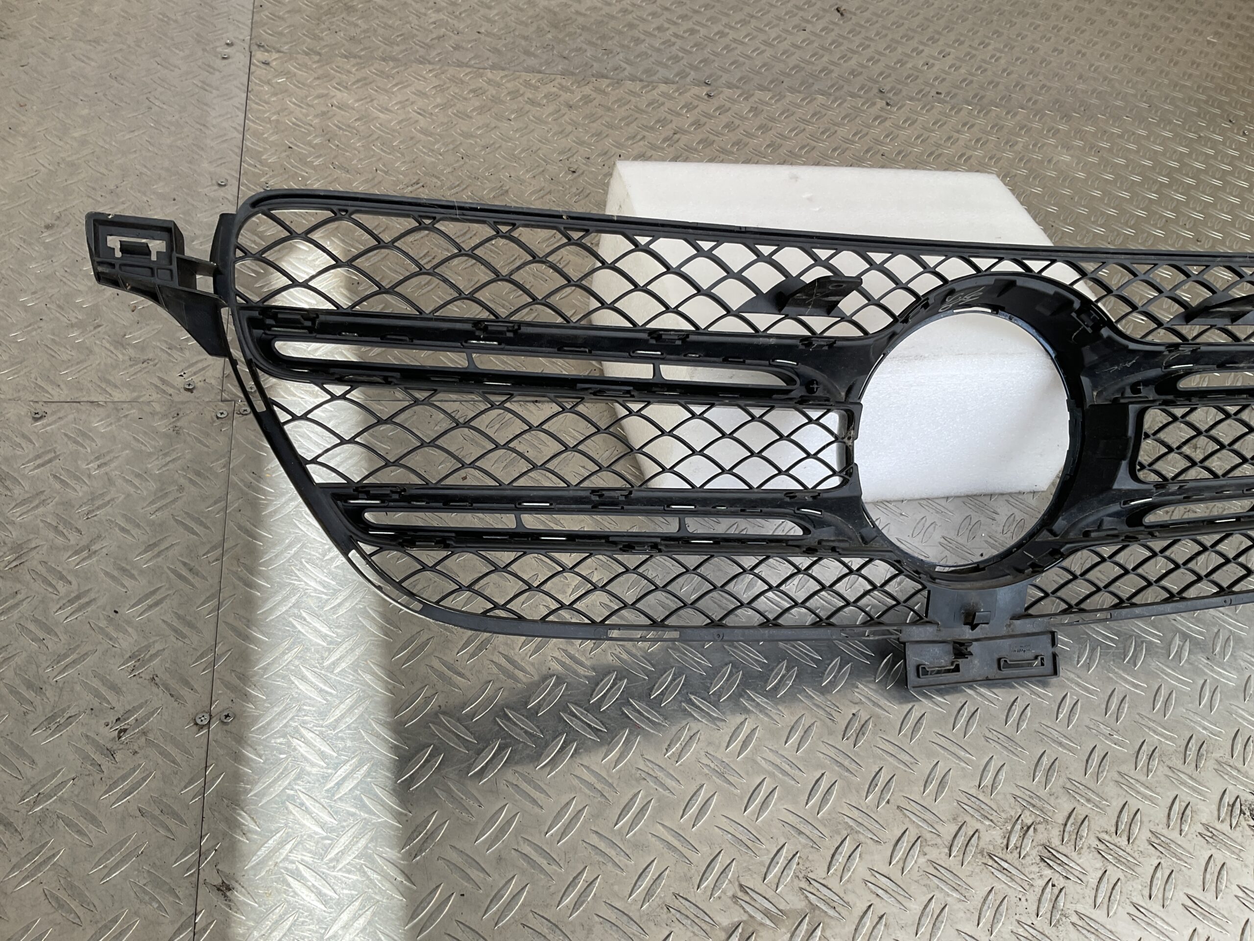 Grill Mercedes GLE W166 AMG 16-19 A1668880260 Bumper Grille MB-1134