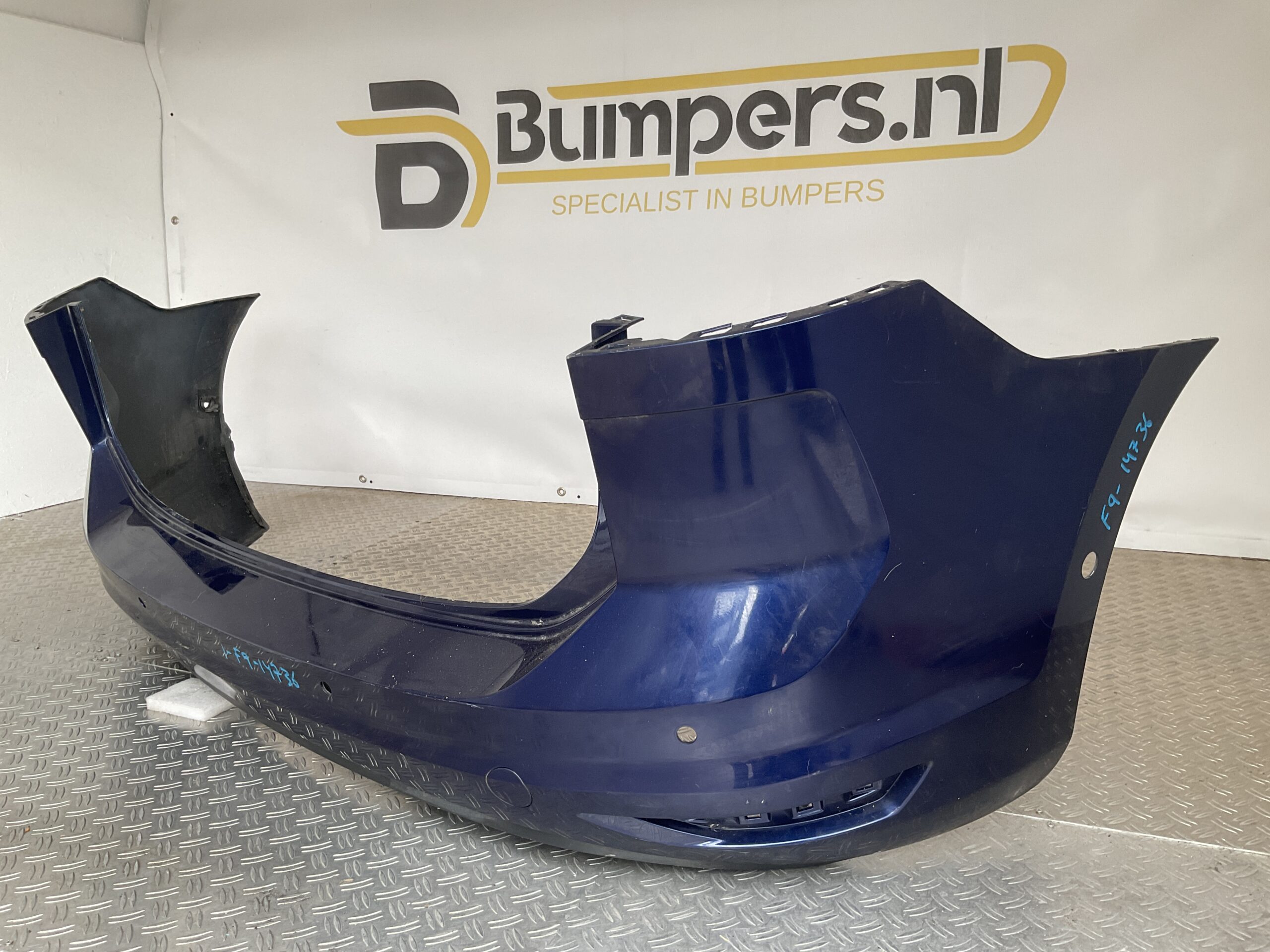 Bumper Volkswagen Touran 5TA III 15-18 5TA807421AB Achterbumper 1-F9-14736z