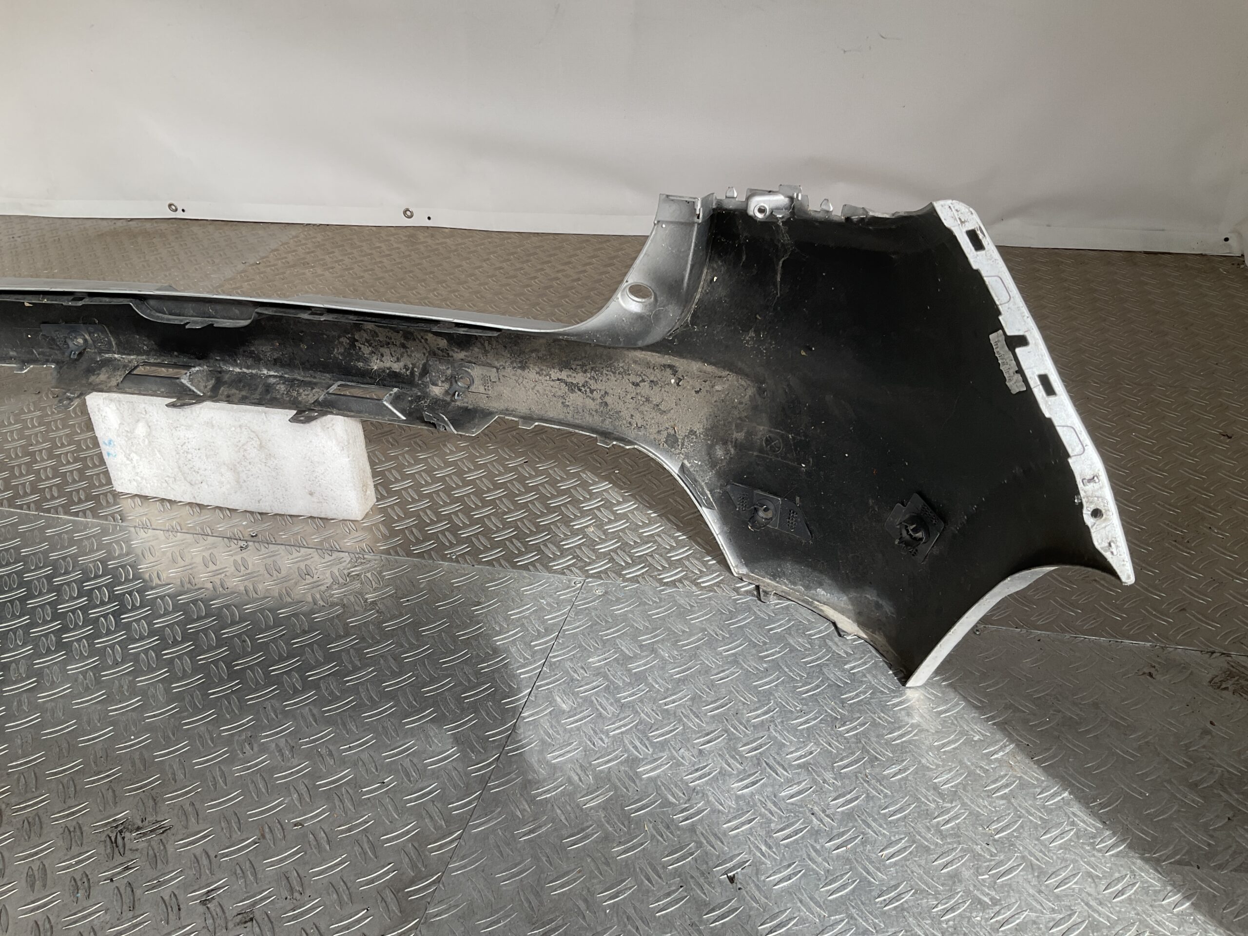 Bumper Renault Clio 4 IV 6xpdc 850225639R Achterbumper F9-14755z