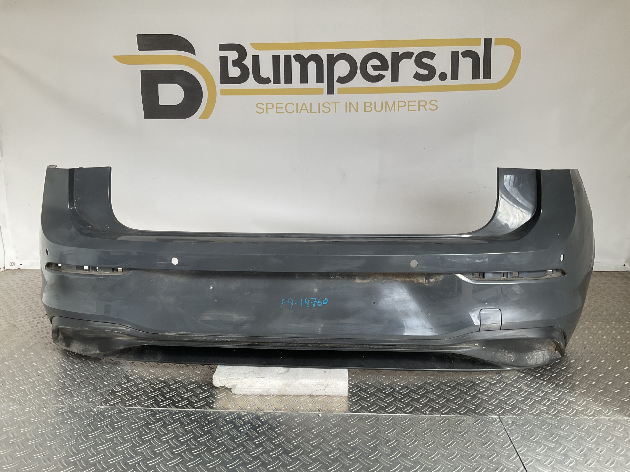 Bumper Volkswagen Golf 8 VIII TSI 4xpdc 5H6807421C Achterbumper F9-14760z