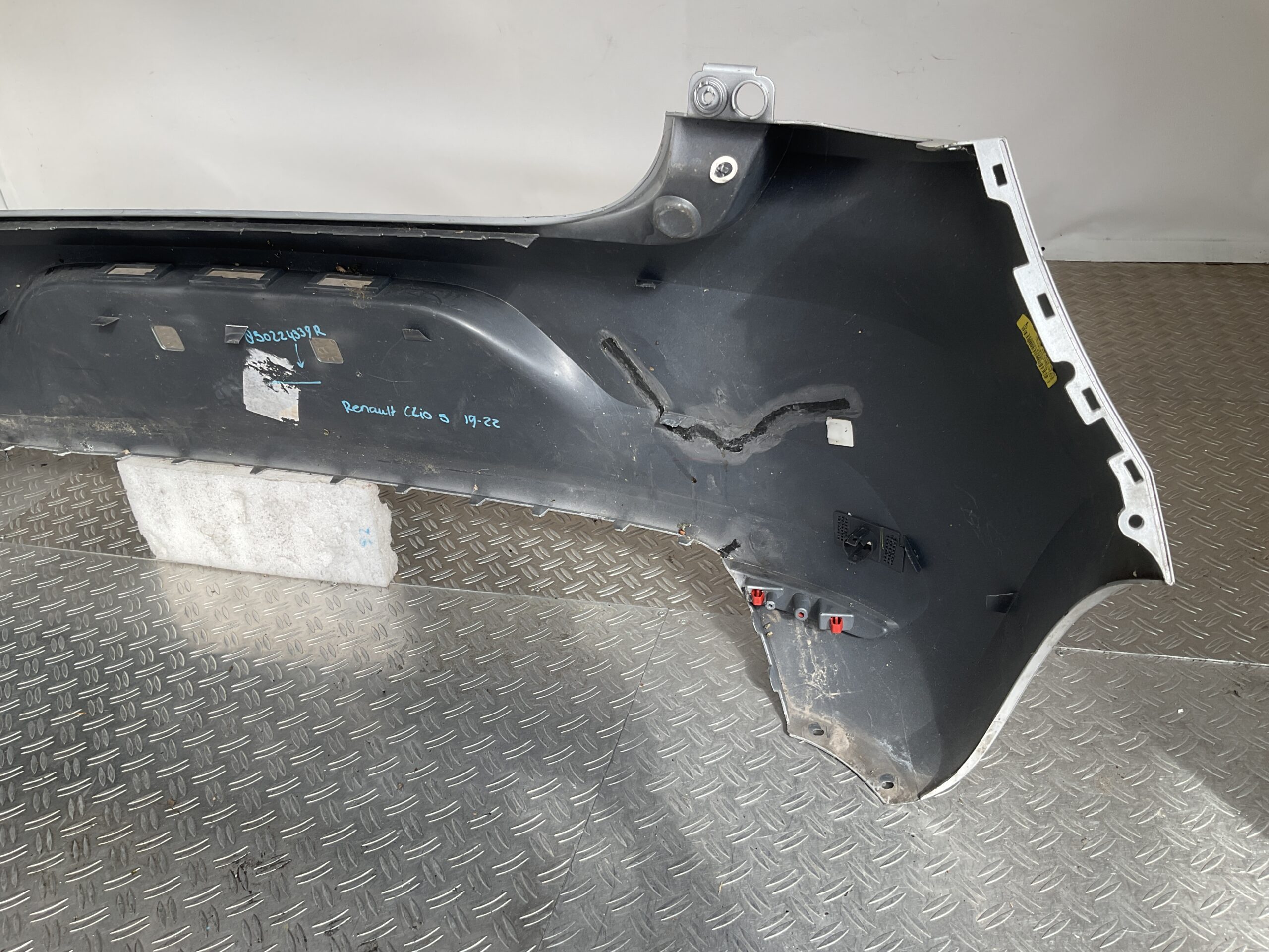 Bumper Renault Clio 5 219-22 850224339R Achterbumper F9-14753