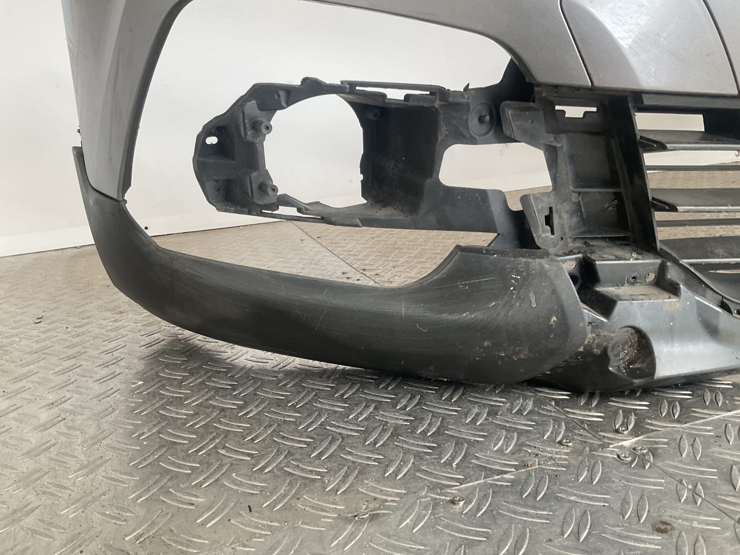 Bumper Renault Captur Facelift 16-21 620227019R Voorbumper F5-14788z