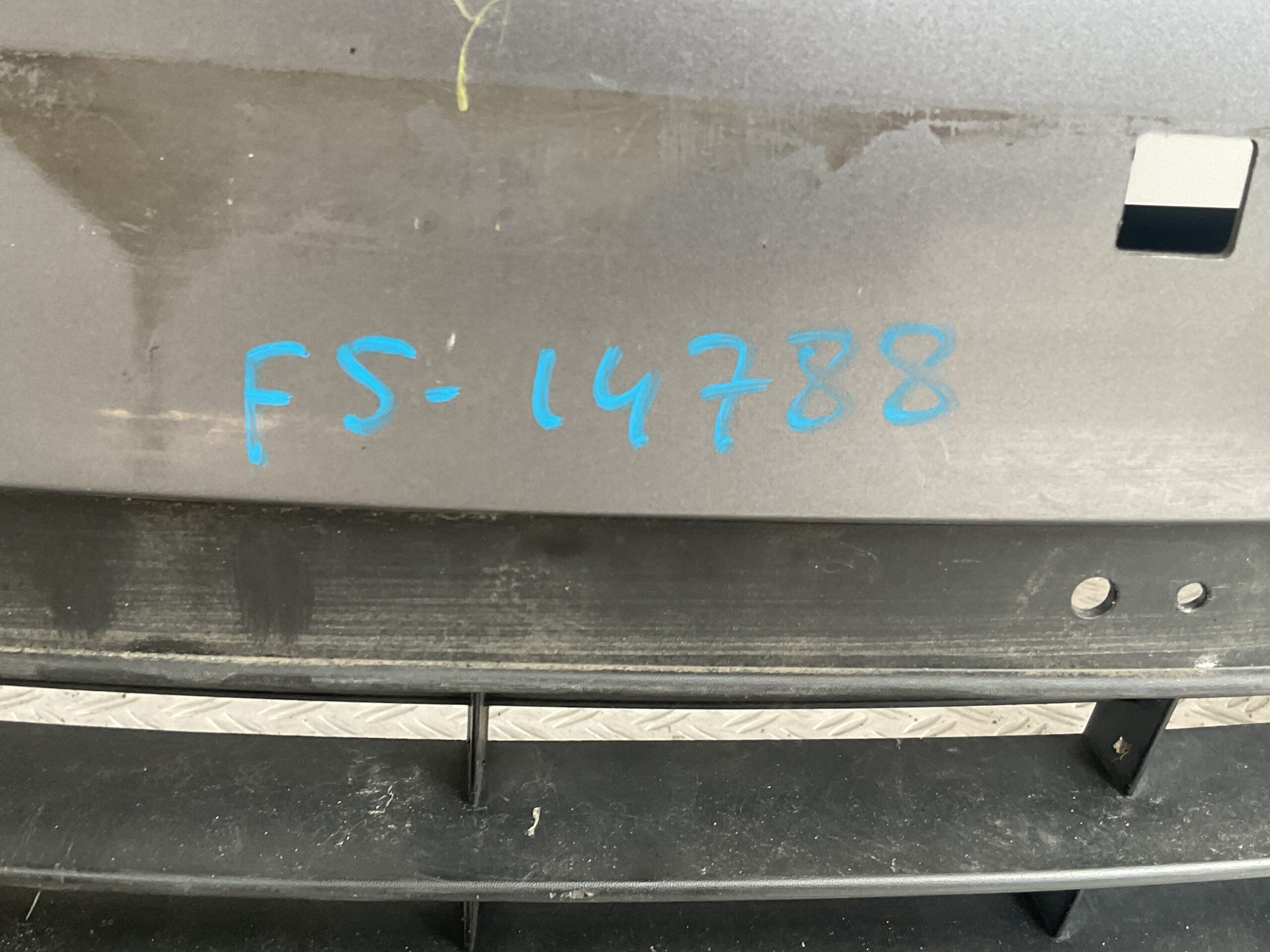 Bumper Renault Captur Facelift 16-21 620227019R Voorbumper F5-14788z