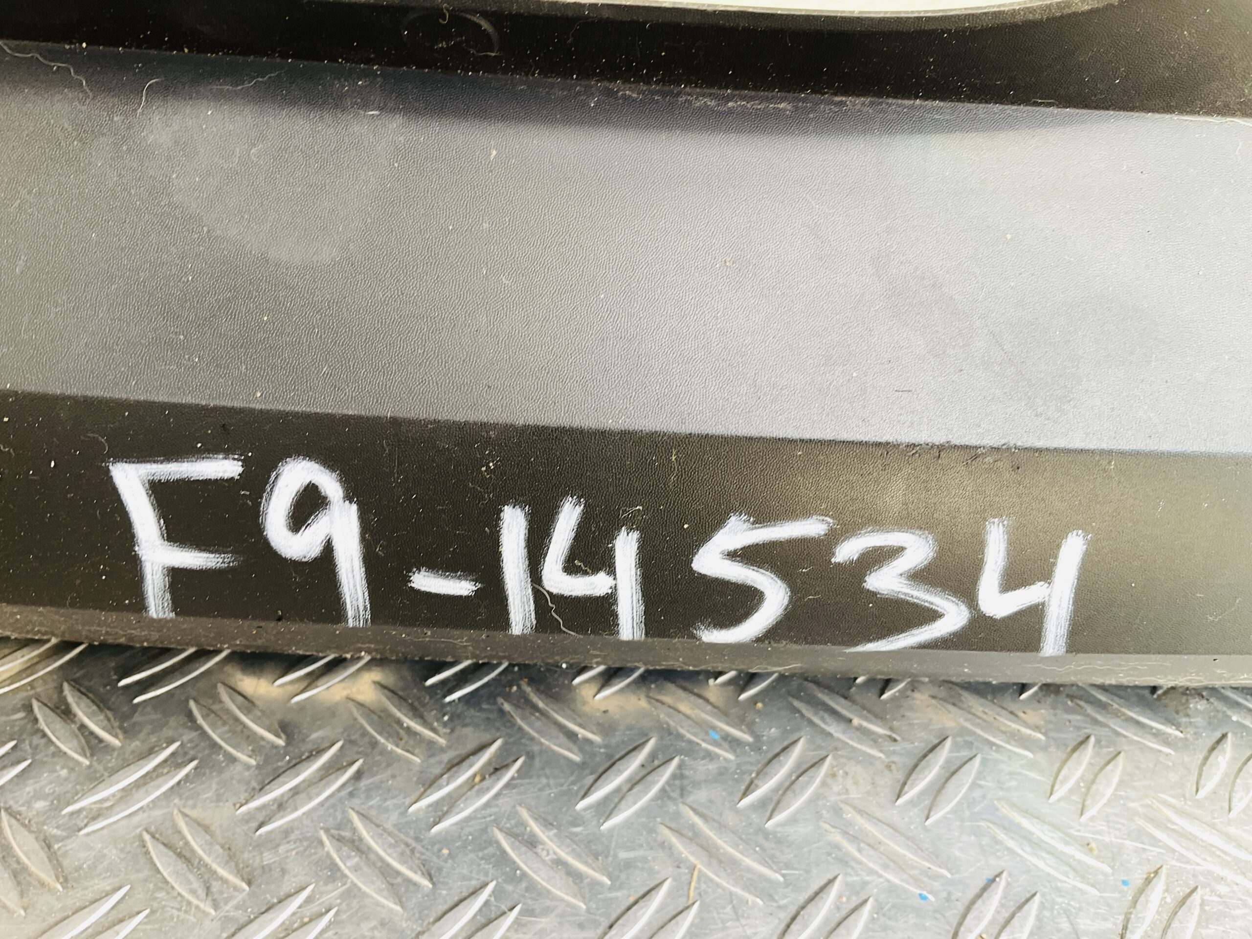 Bumper Dacia Jogger 85018 4183R Achterbumper 1-R8-14534z