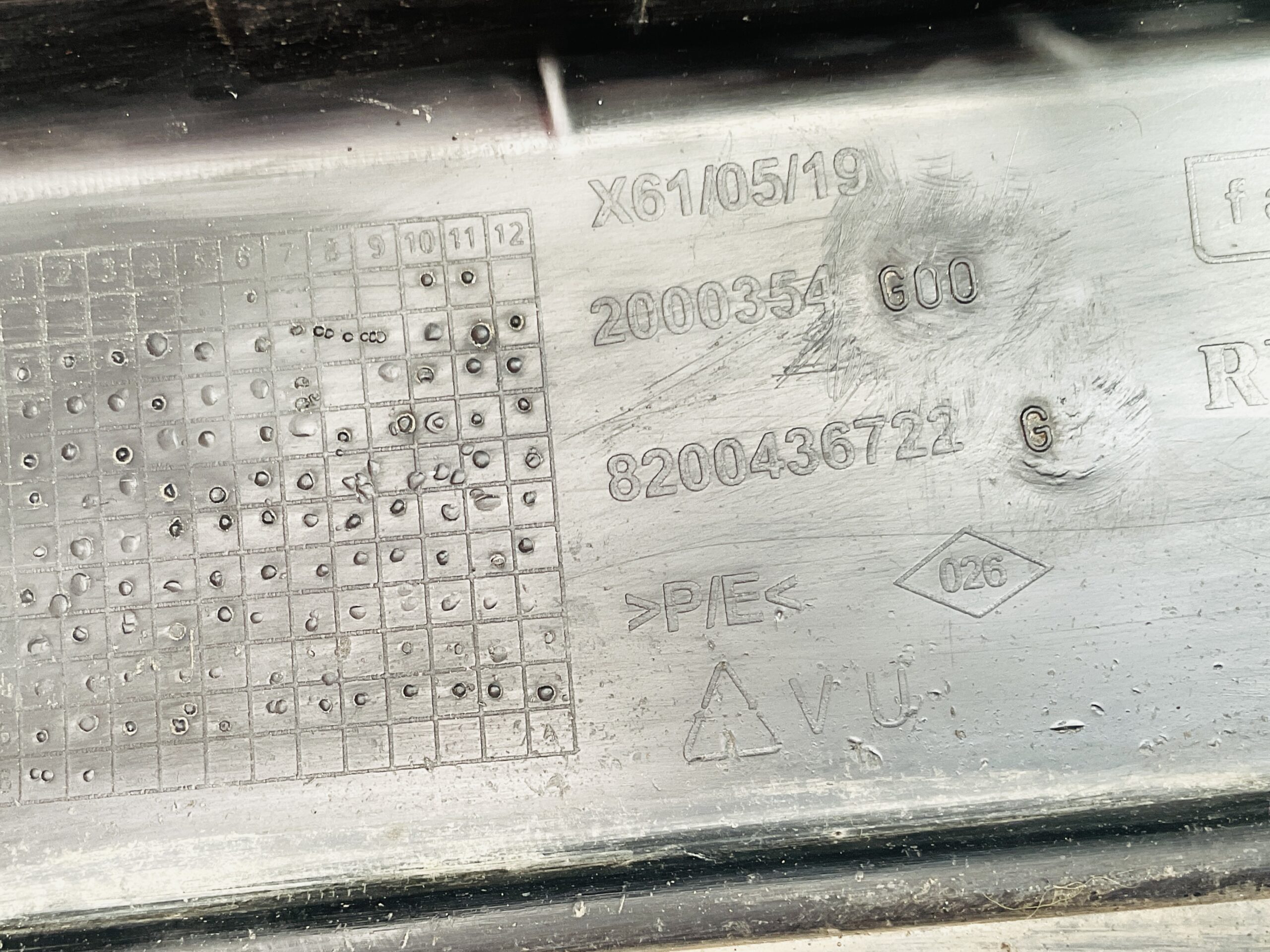 Bumper Renault Kangoo 8200436722 Achterbumper 1-F9-14546z