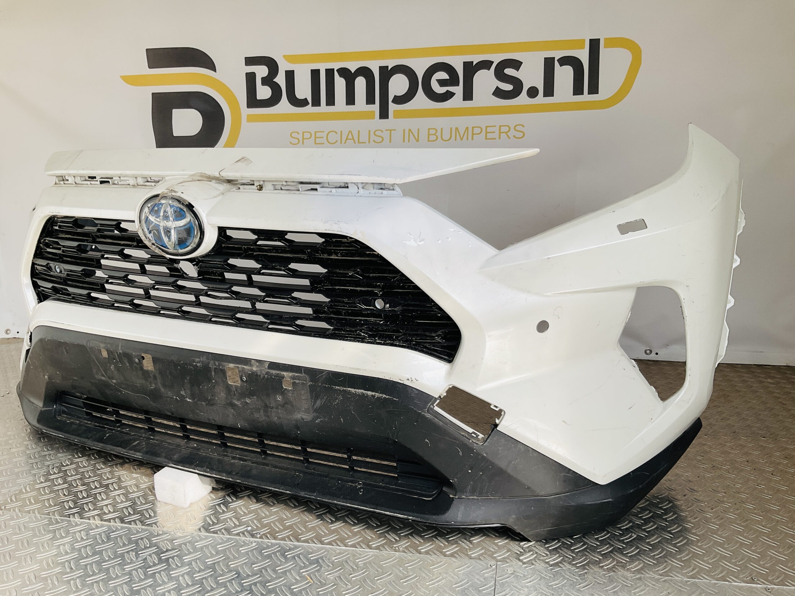 Bumper Toyota Rav 4 Rav-4 4xpdc 2018-2021 52119-42B20 Voorbumper 2-D5-12750z