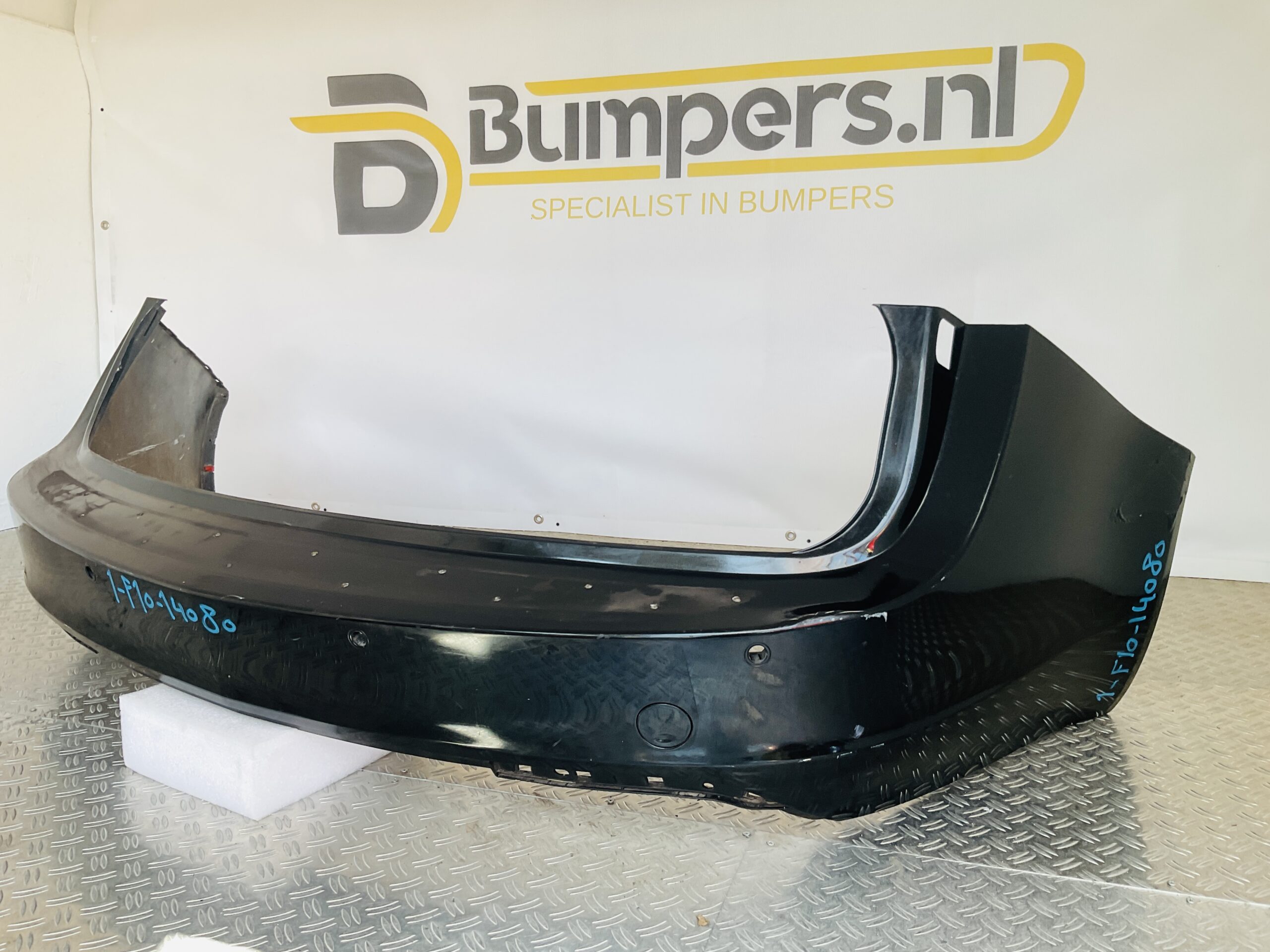 Bumper Opel Insignia Sport Tourer 13239098 Achterbumper 1-F10-14080z