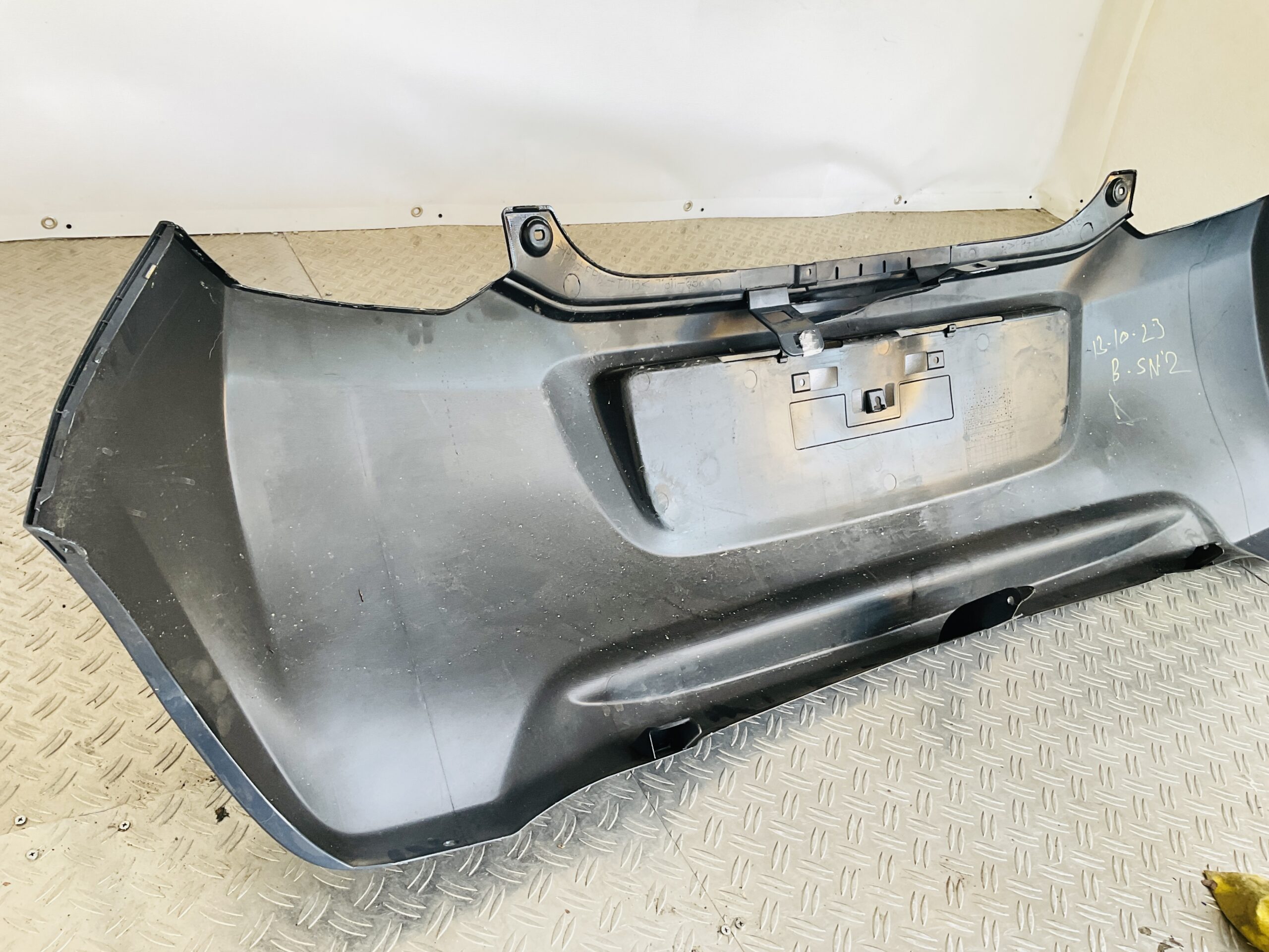 Bumper Suzuki Alto 2009-2015 71811-68K0 Achterbumper 1-E10-14104z