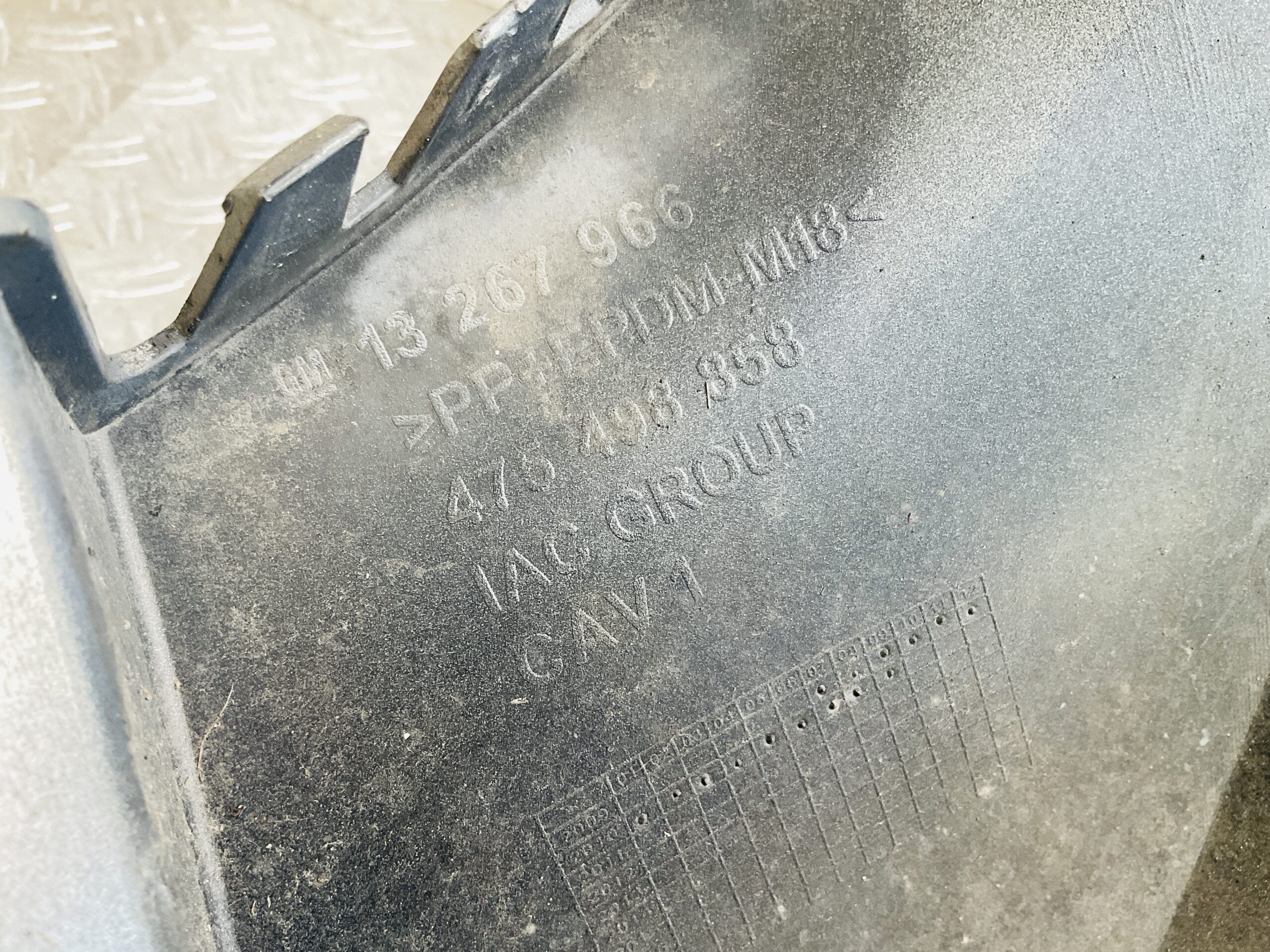 Bumper Opel Mervia B 10-17 13267966 Achterbumper 1-E10-14122z