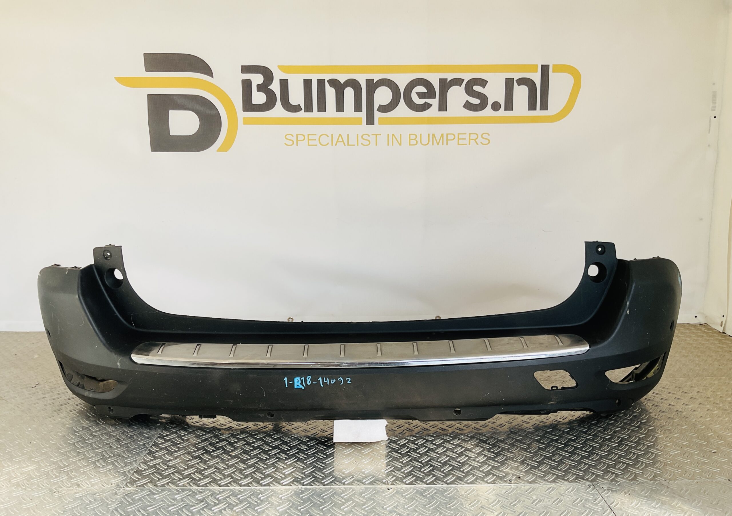 Bumper Peugeot 5008 6xpdc 98166681877 Achterbumper 1-R8-14092