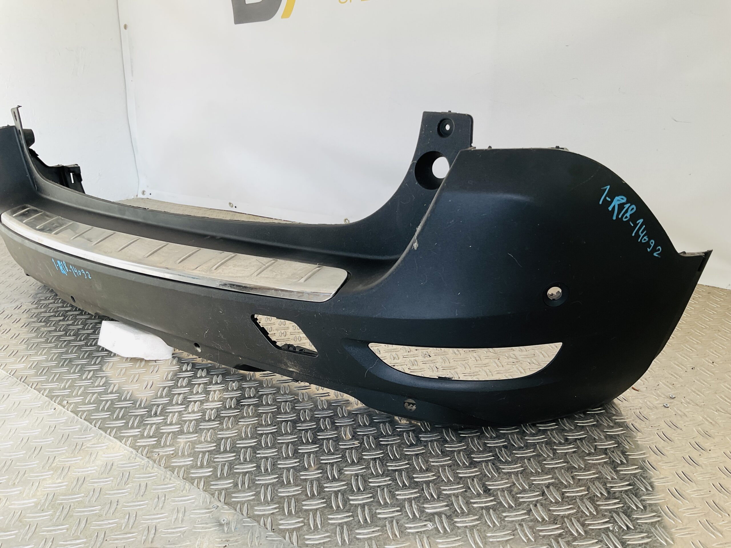 Bumper Peugeot 5008 6xpdc 98166681877 Achterbumper 1-R8-14092