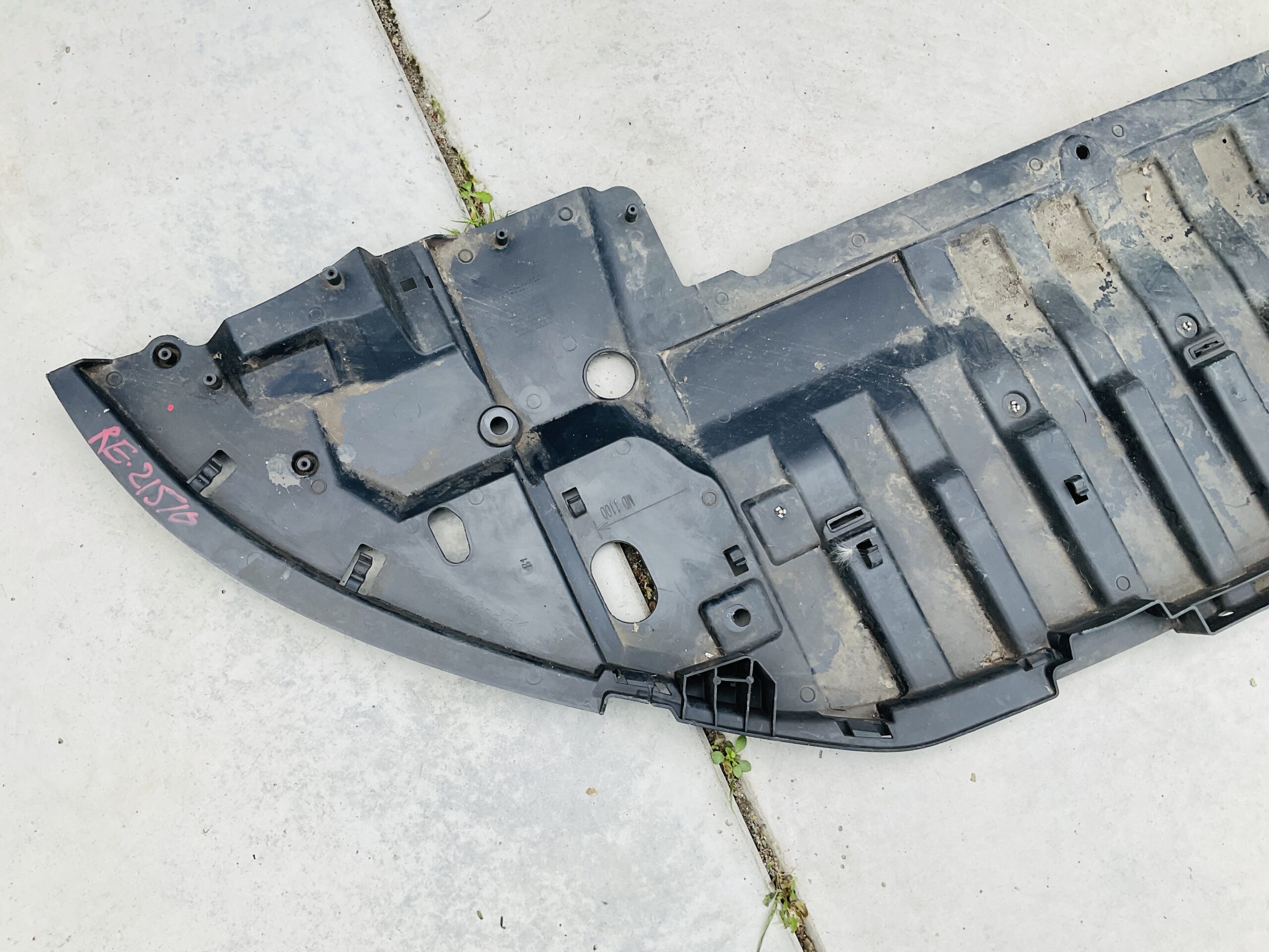 Bumper Onderplaat Renault Talisman 622357526R RE-21511