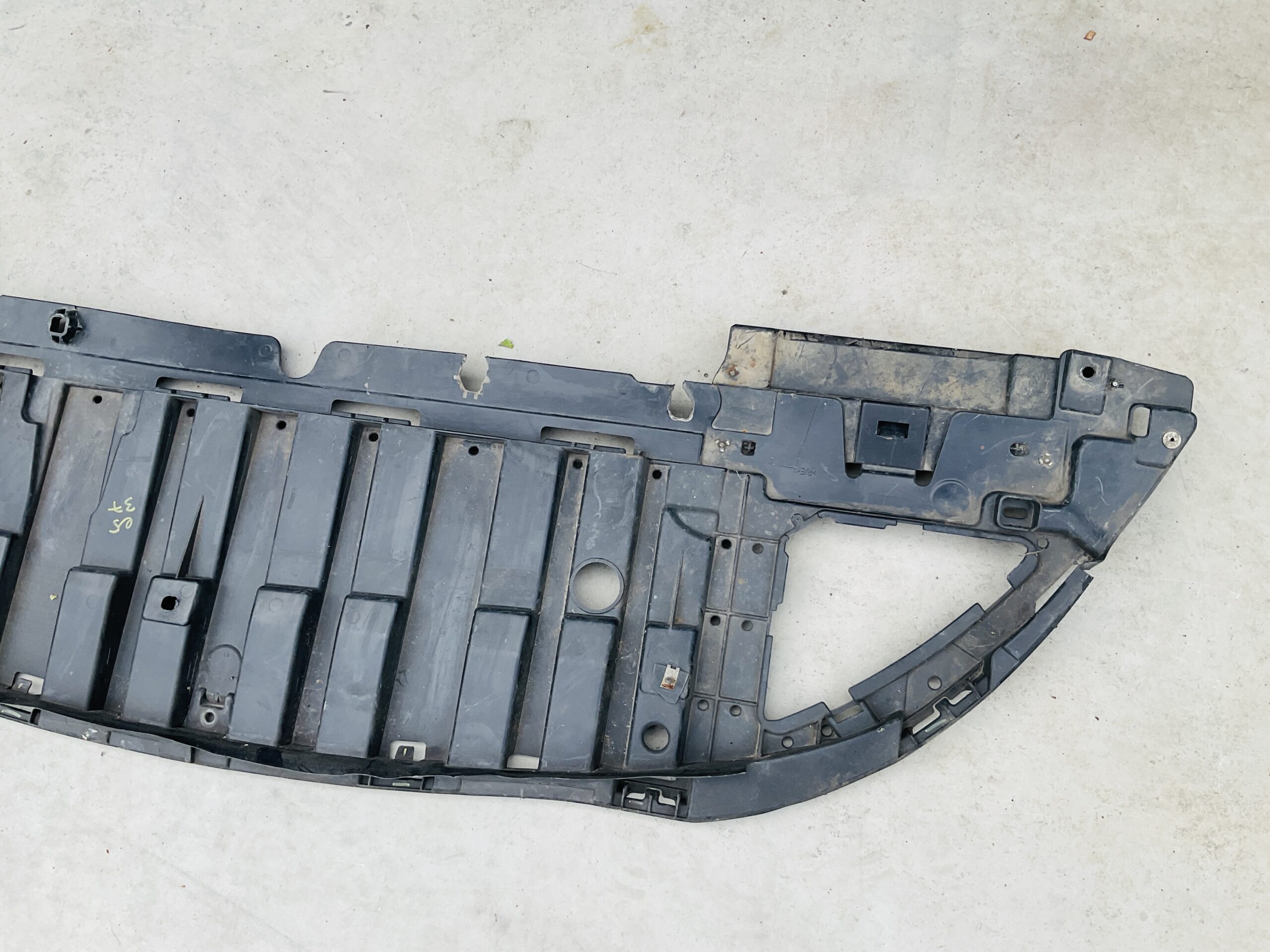 Onderplaat Renault Clio IV 622577511R Bumperlip RE-21501