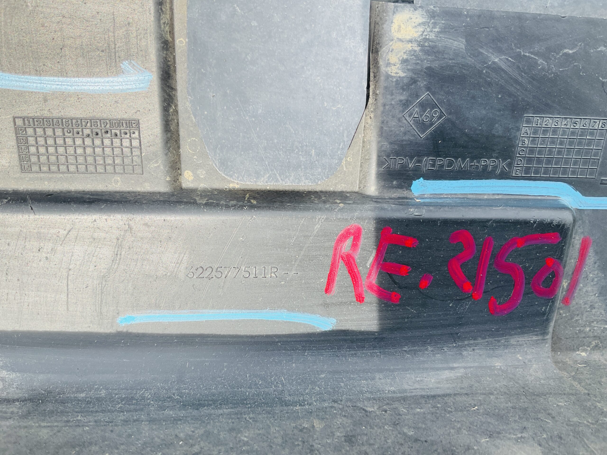 Onderplaat Renault Clio IV 622577511R Bumperlip RE-21501