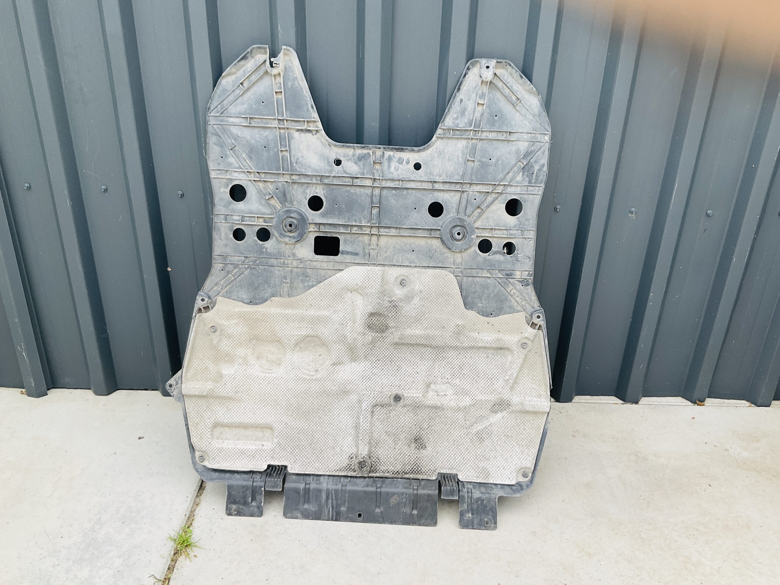 Onderplaat Peoguet 308 MK2 9814055580 Undertray Cover Bumperlip PE-21519