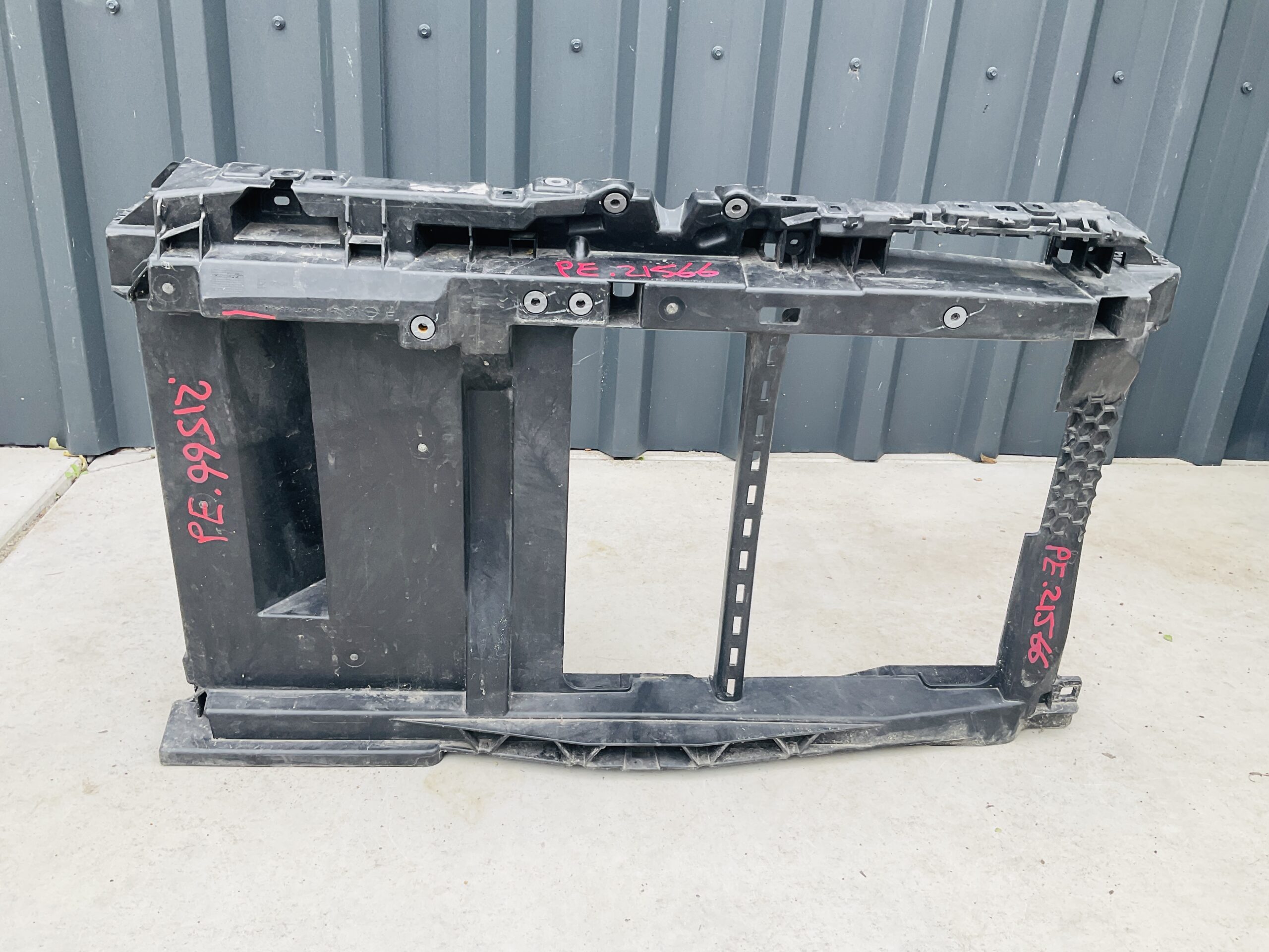 Voorfront Peugeot 208 9823719380 Frontpaneel front PE-21566