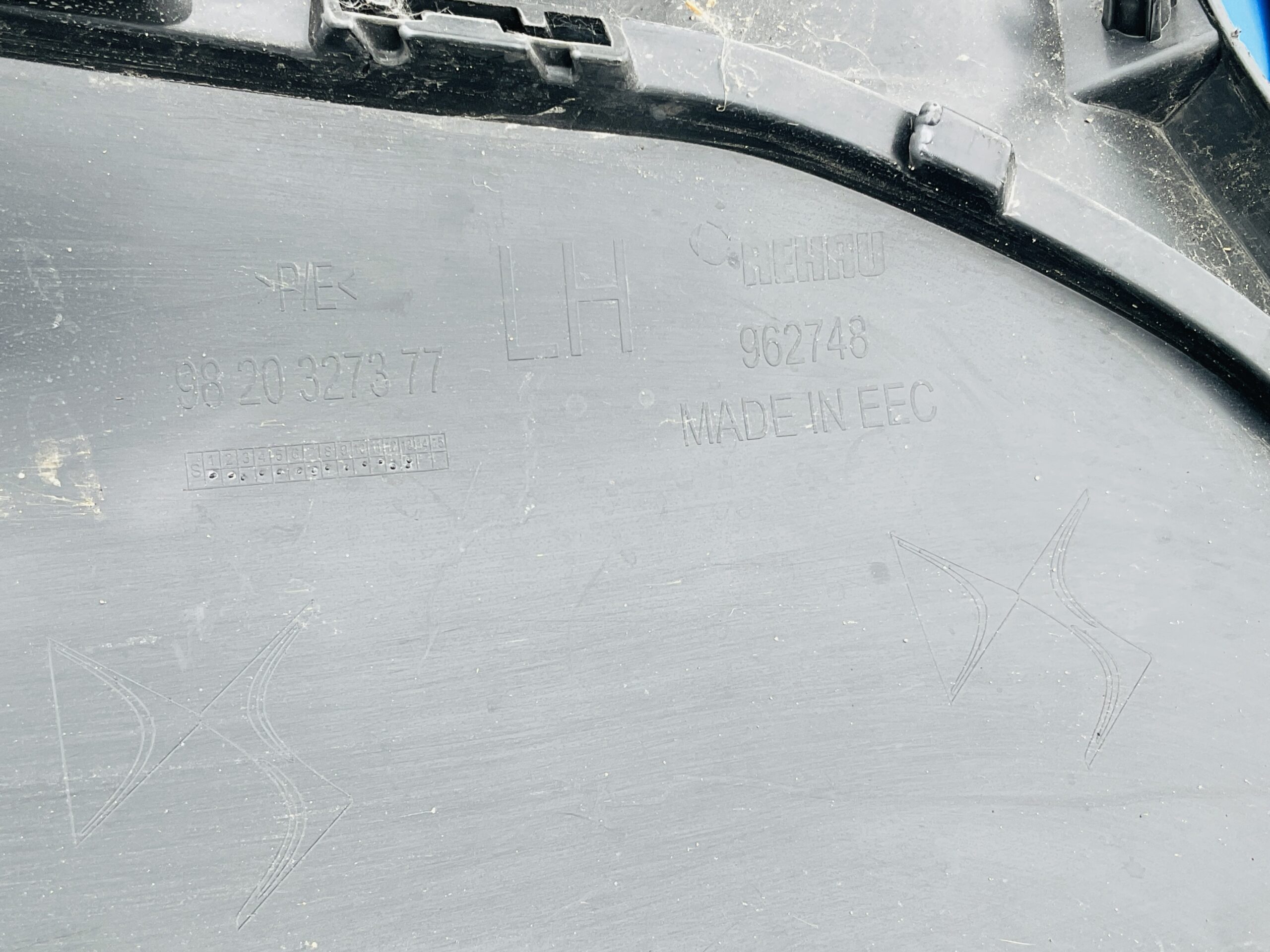 Bumper Zijscherm Citroen DS7 Crossback 9820327377 Links Bumper Hoek Ci-21770