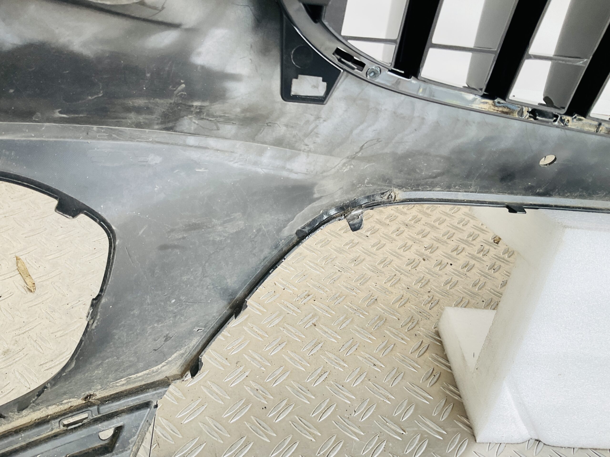 Bumper Mercedes GLA Klasse W156 X156 AMG Facelift 16-21 A1568800301 Voorbumper 1-B3-14736z