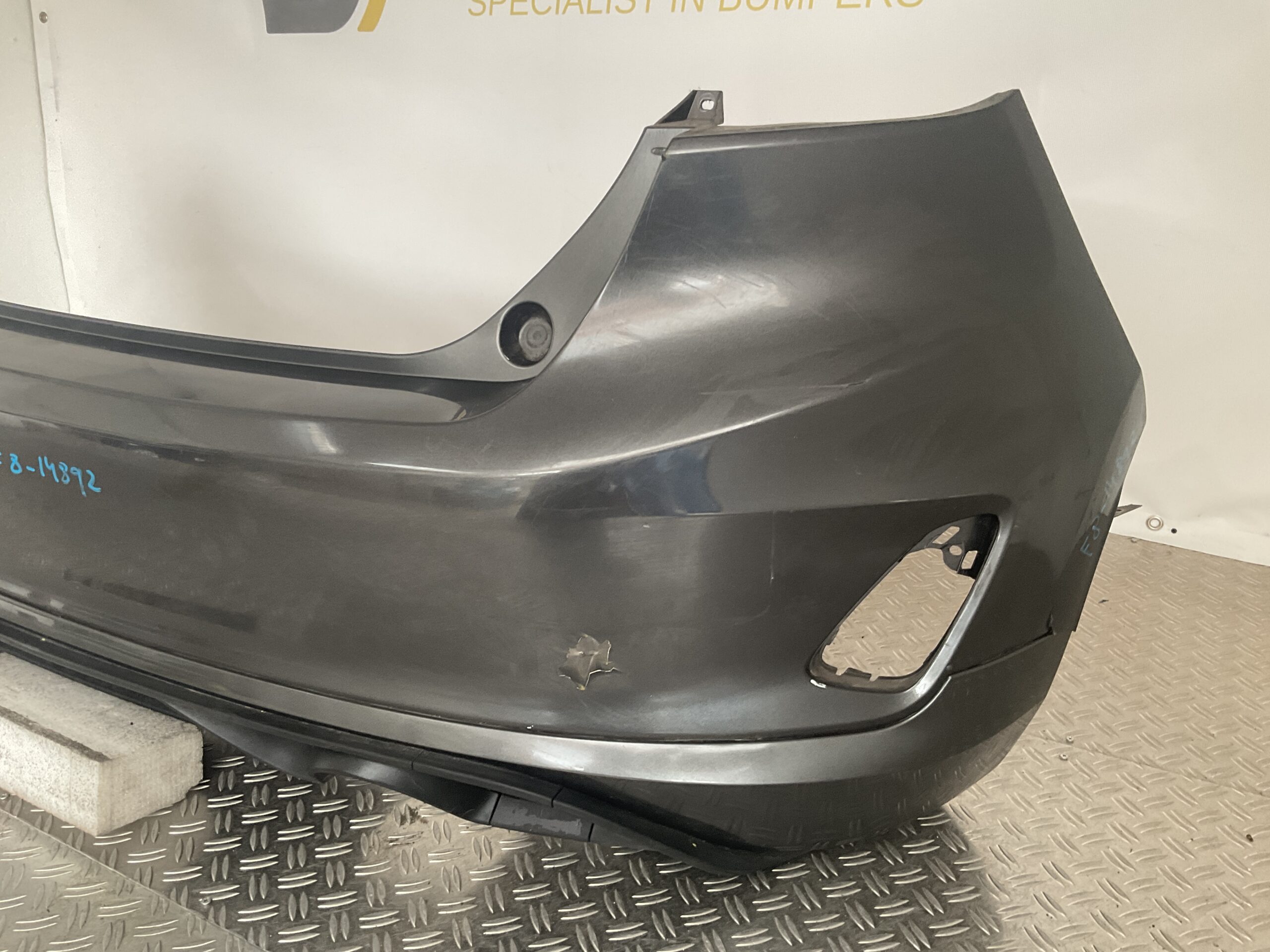 Bumper Ford Fiesta MK8 Stline ST-Line 18-21 H1BB-17906-A1 Achterbumper F8-14892z
