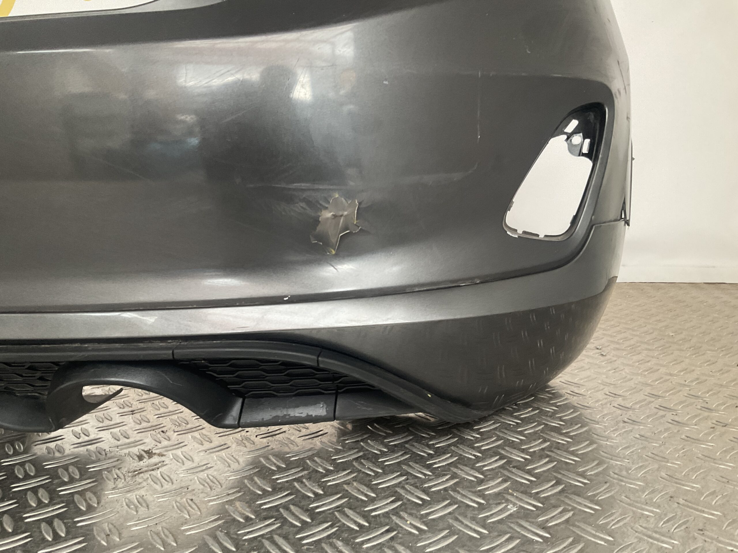 Bumper Ford Fiesta MK8 Stline ST-Line 18-21 H1BB-17906-A1 Achterbumper F8-14892z