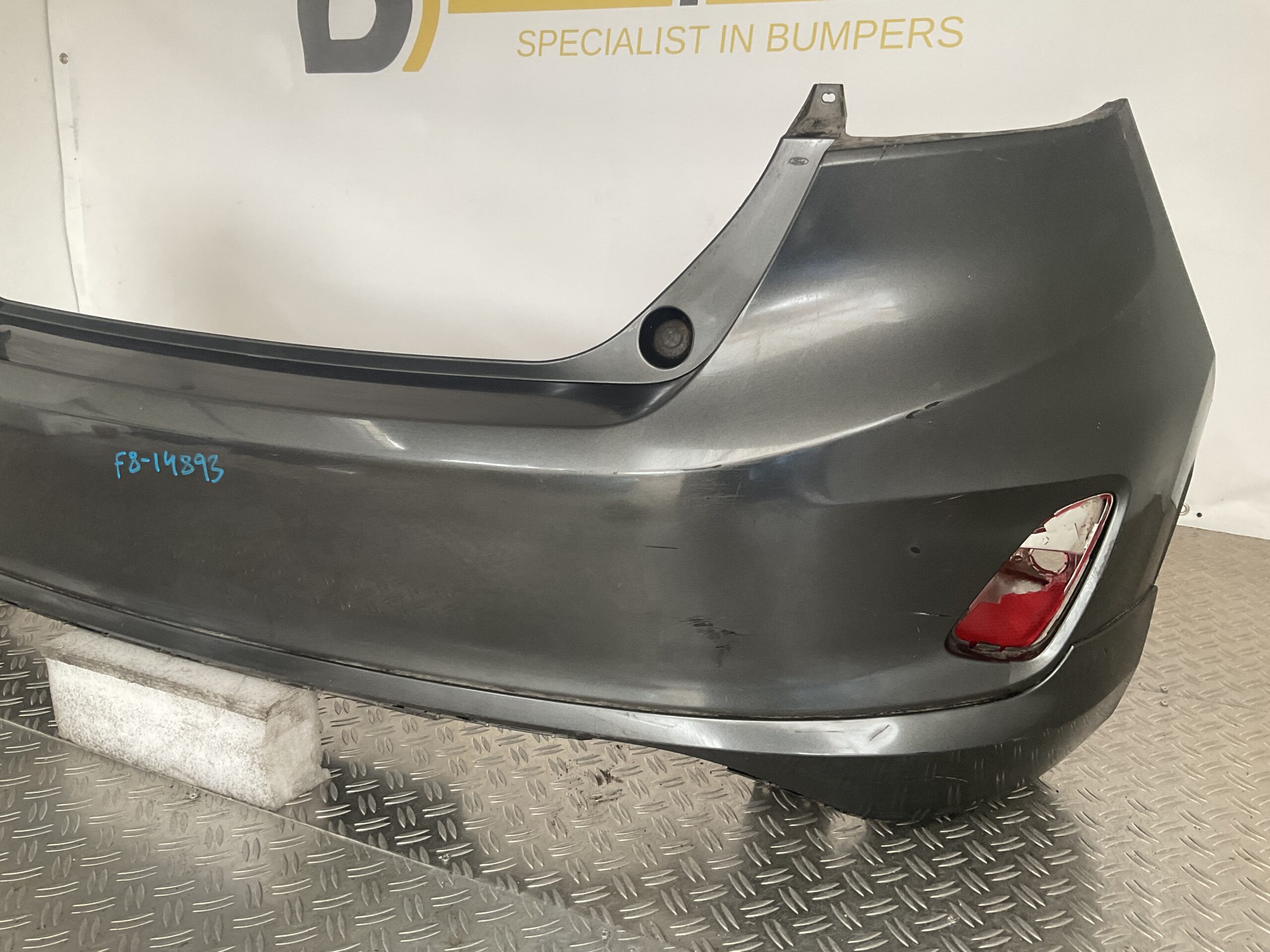 Bumper Ford Fiesta MK8 Stline ST-Line 18-21 H1BB-17906-A1 Achterbumper F8-14893z