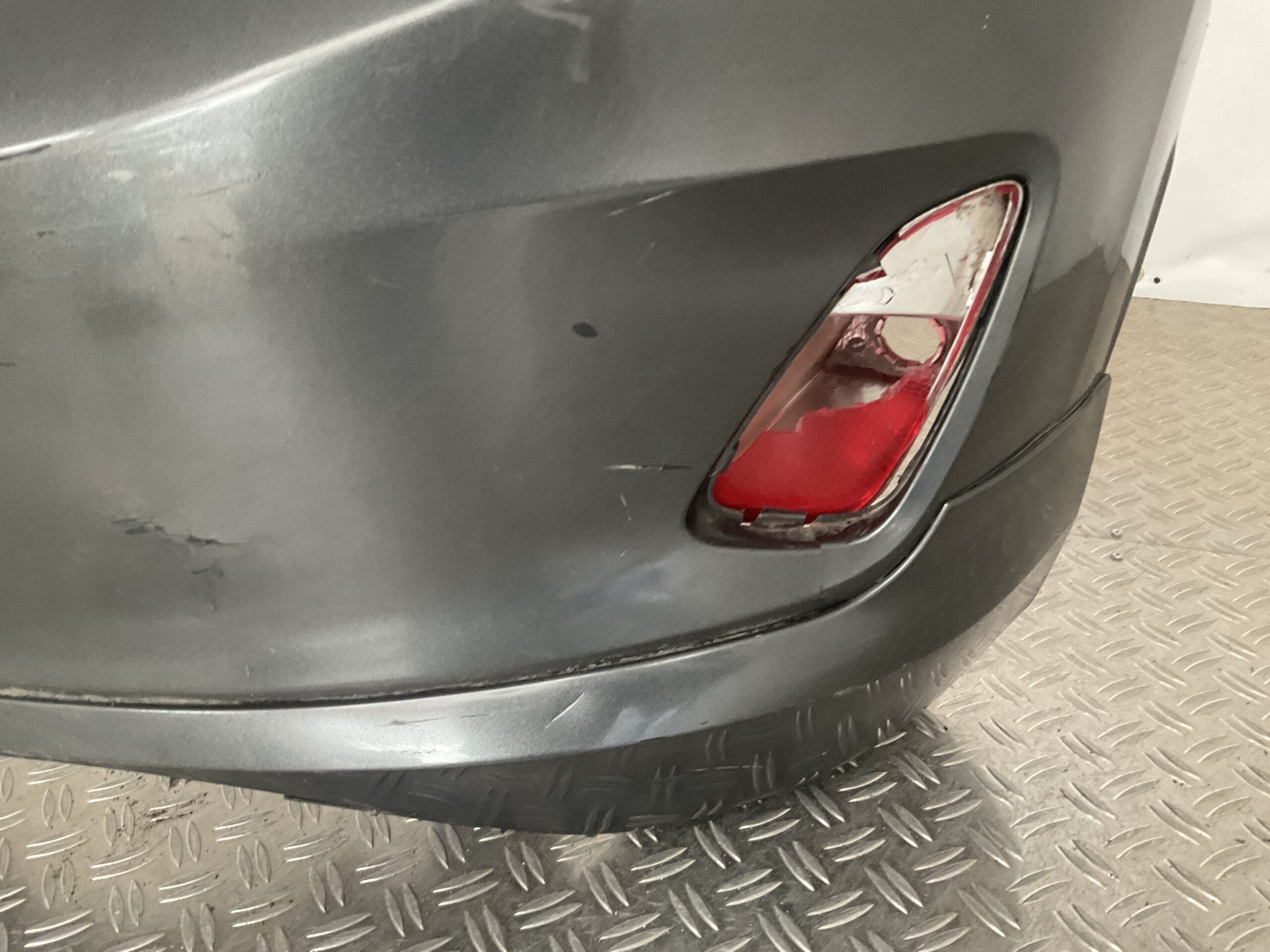 Bumper Ford Fiesta MK8 Stline ST-Line 18-21 H1BB-17906-A1 Achterbumper F8-14893z