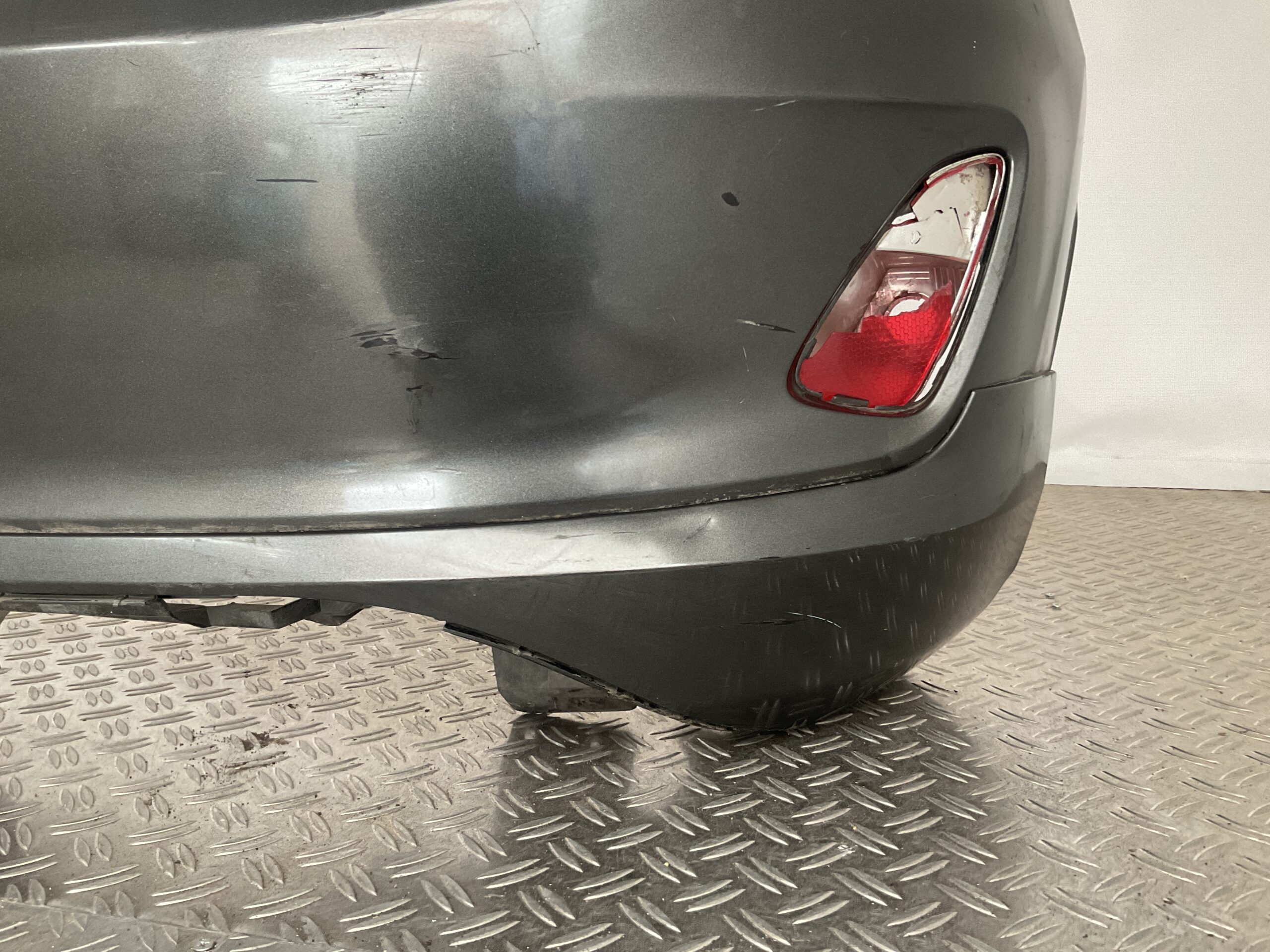 Bumper Ford Fiesta MK8 Stline ST-Line 18-21 H1BB-17906-A1 Achterbumper F8-14893z