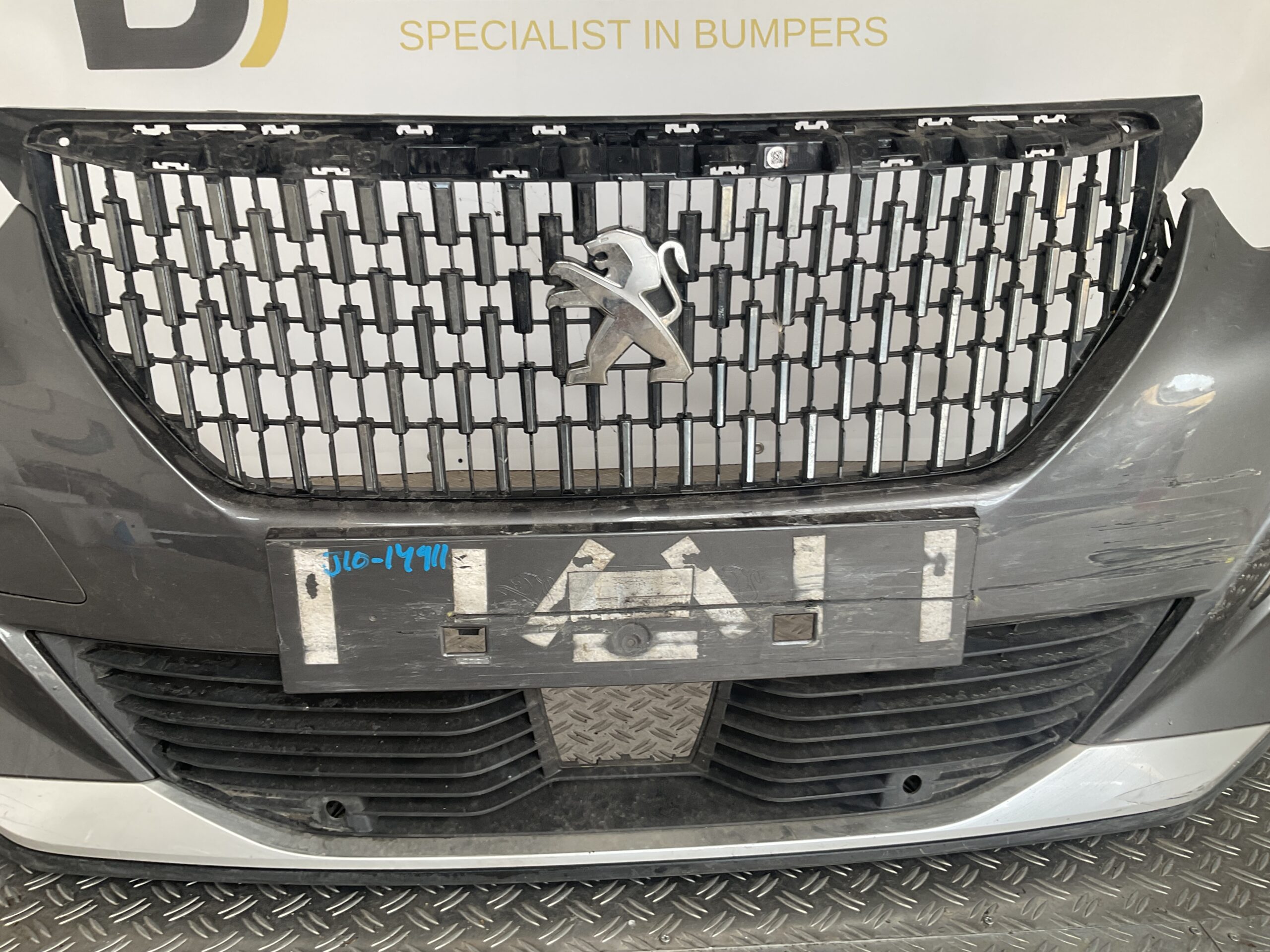 Bumper Peugeot 2008 19-23 9825860780 Voorbumper J10-14911z