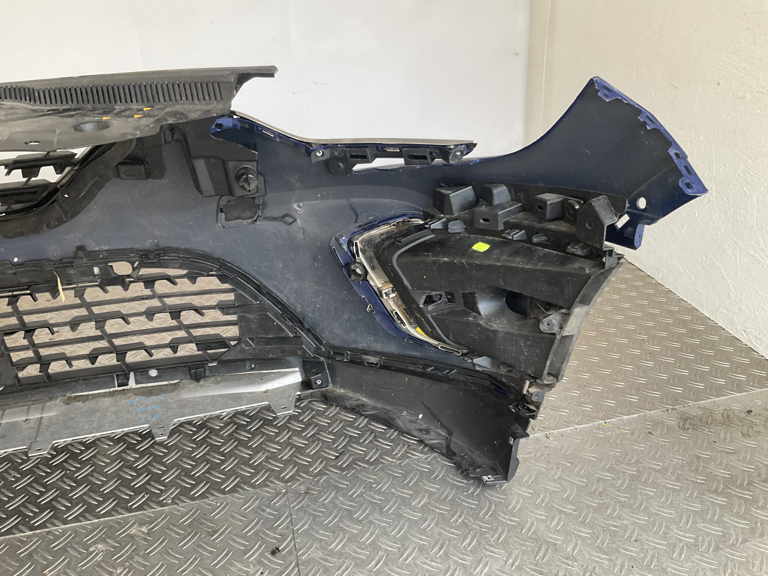 Bumper Renault Captur 19-23 620222192R Voorbumper F5-14917z