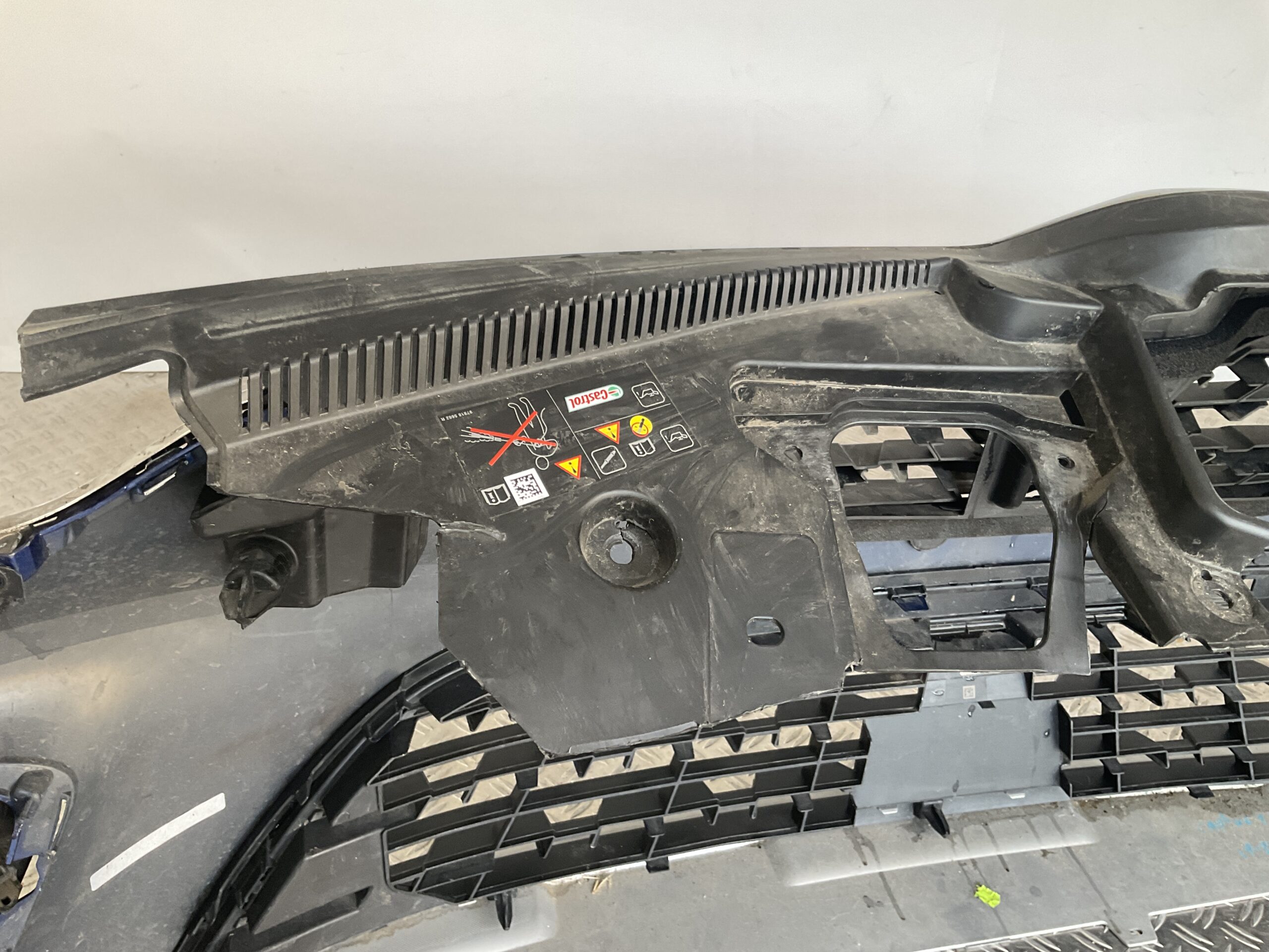 Bumper Renault Captur 19-23 620222192R Voorbumper F5-14917z