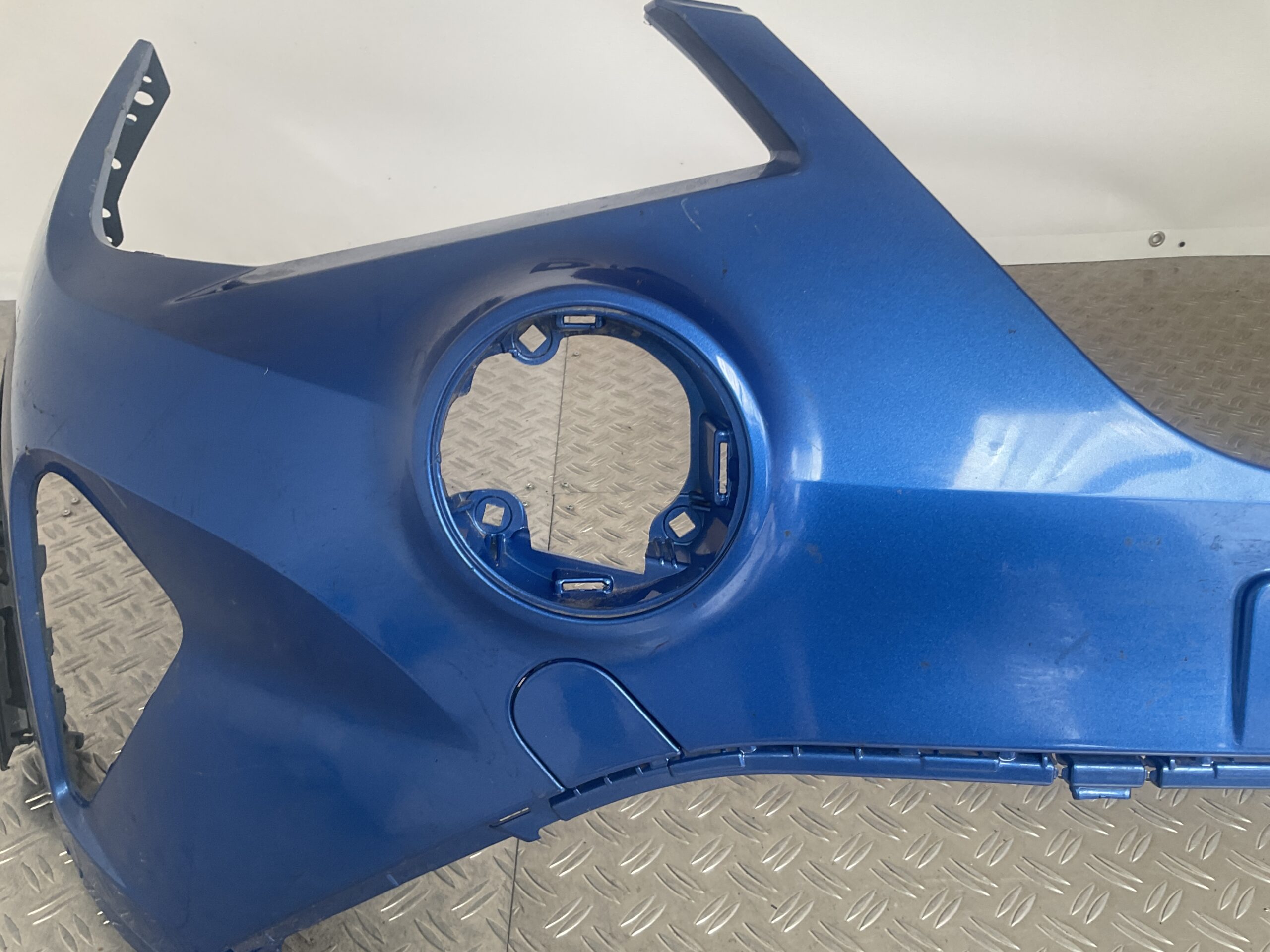 Bumper Seat Arona 6F Facelift 21- 6F9807221F Voorbumper C10-14964z