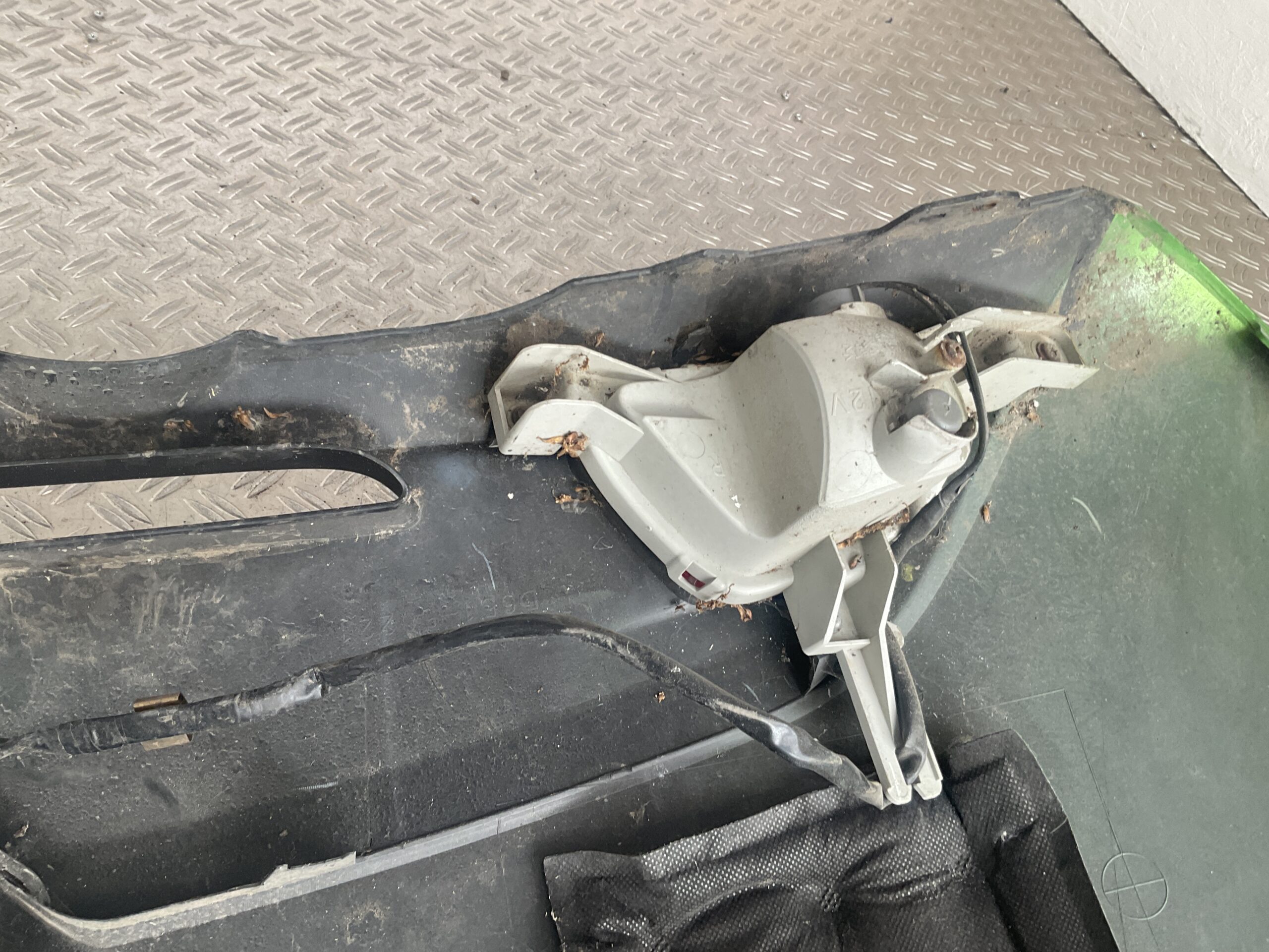 Bumper Mazda 2 07-11 D651-50221 K3006 Achterbumper F8-14999z