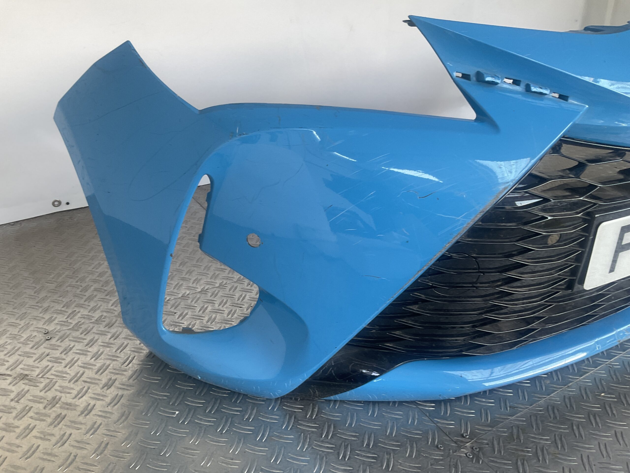 Bumper Toyota Yaris Facelift 2018-2021 53102-0D140 Voorbumper D2-15011z