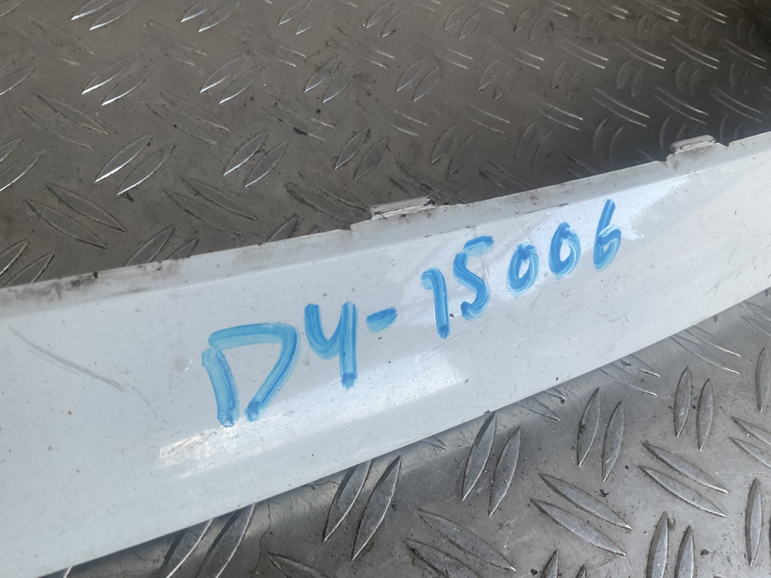 Bumper Toyota Corolla 18-24 pdc 52119-02J90 Voorbumper D4-15006z