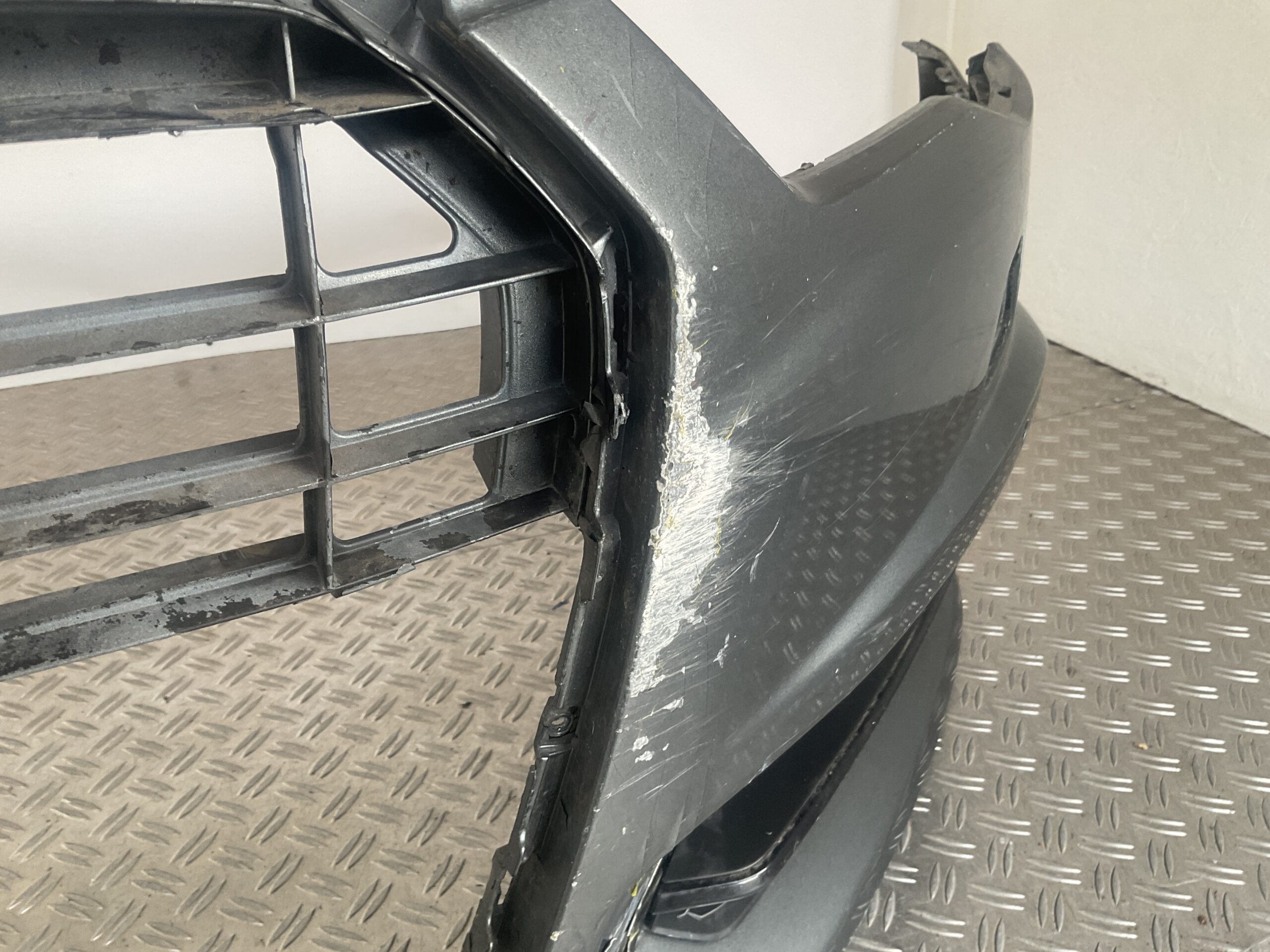 Bumper Audi A6 C7 4G Facelift Sline S-Line 4G0807437AB Voorbumper H5-15018z