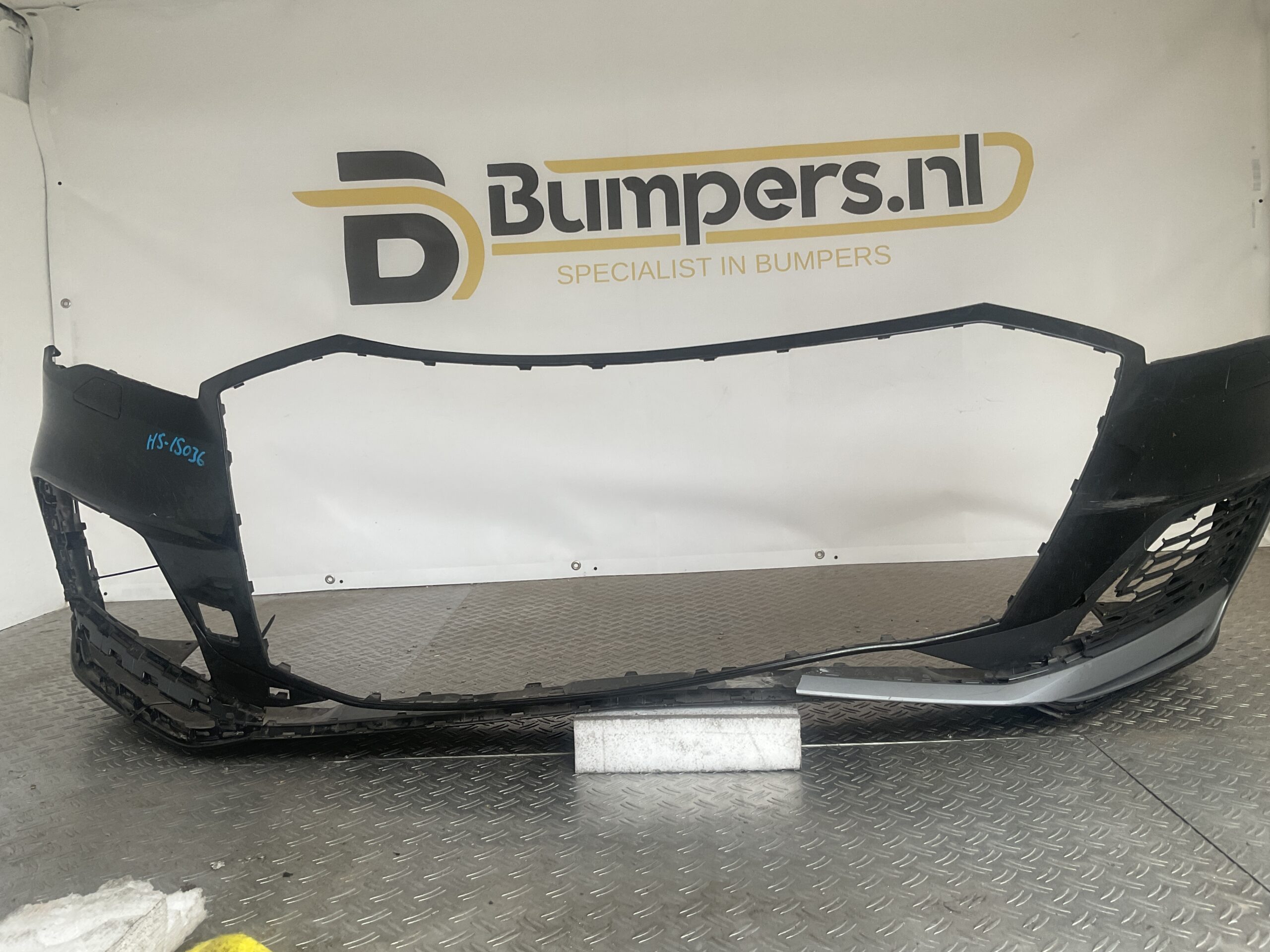 Bumper Audi Q7 SQ7 4M Sline S-Line Facelift 4M0807095G 4M0807733F Voorbumper H5-15036z